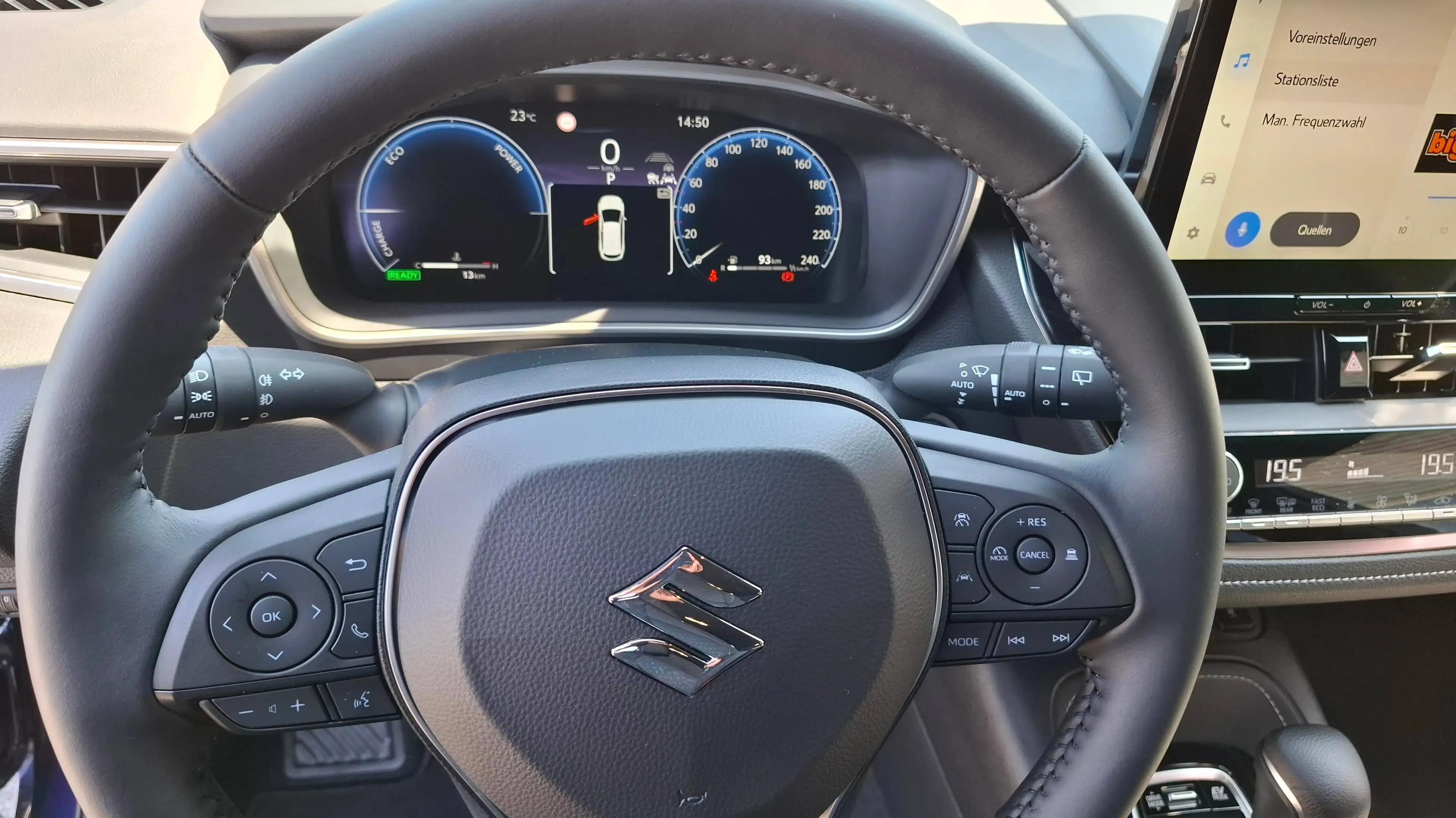 Suzuki Swace 1.8 Hybrid Comfort+ — photo 13