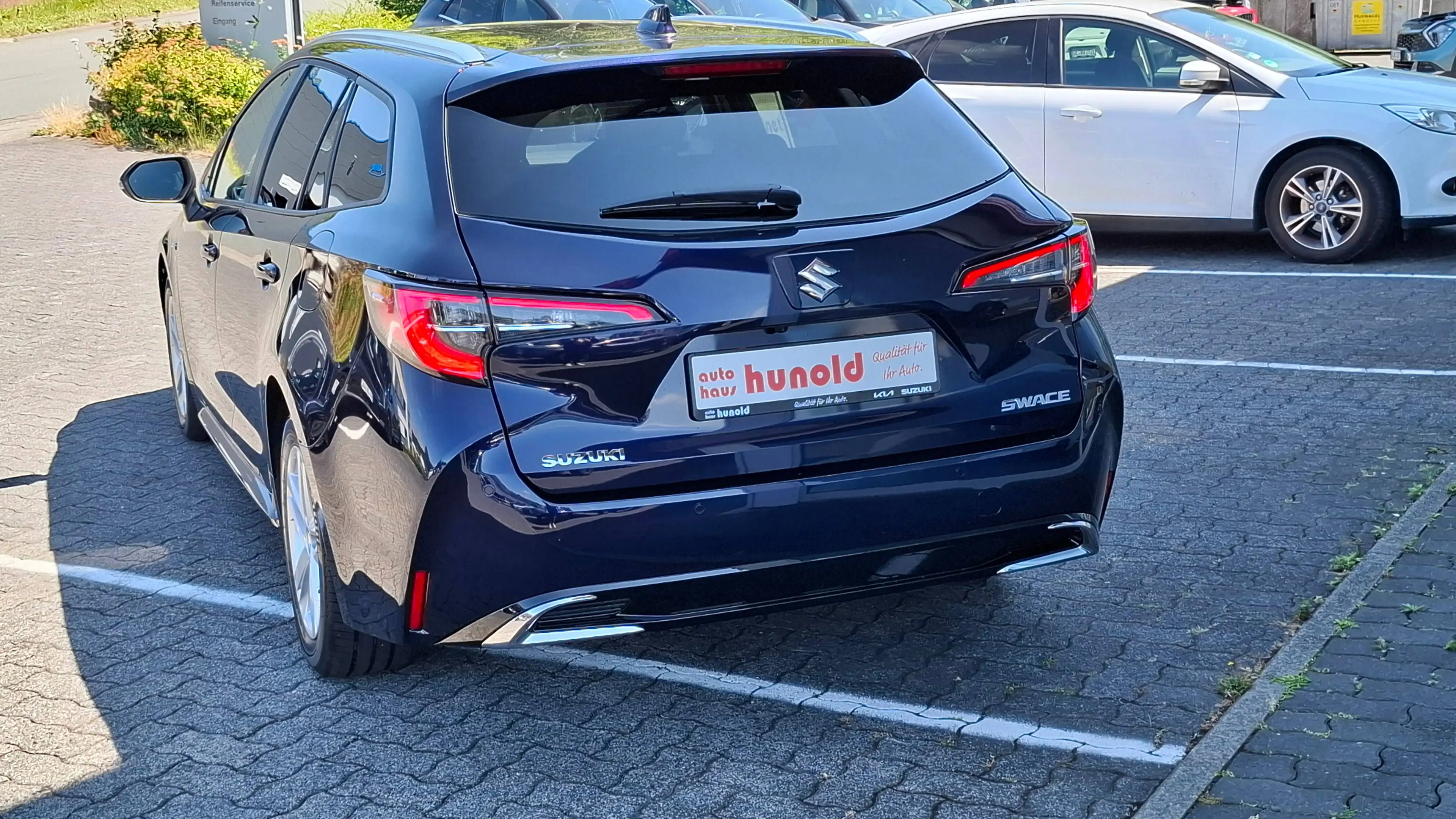 Suzuki Swace 1.8 Hybrid Comfort+ — photo 5