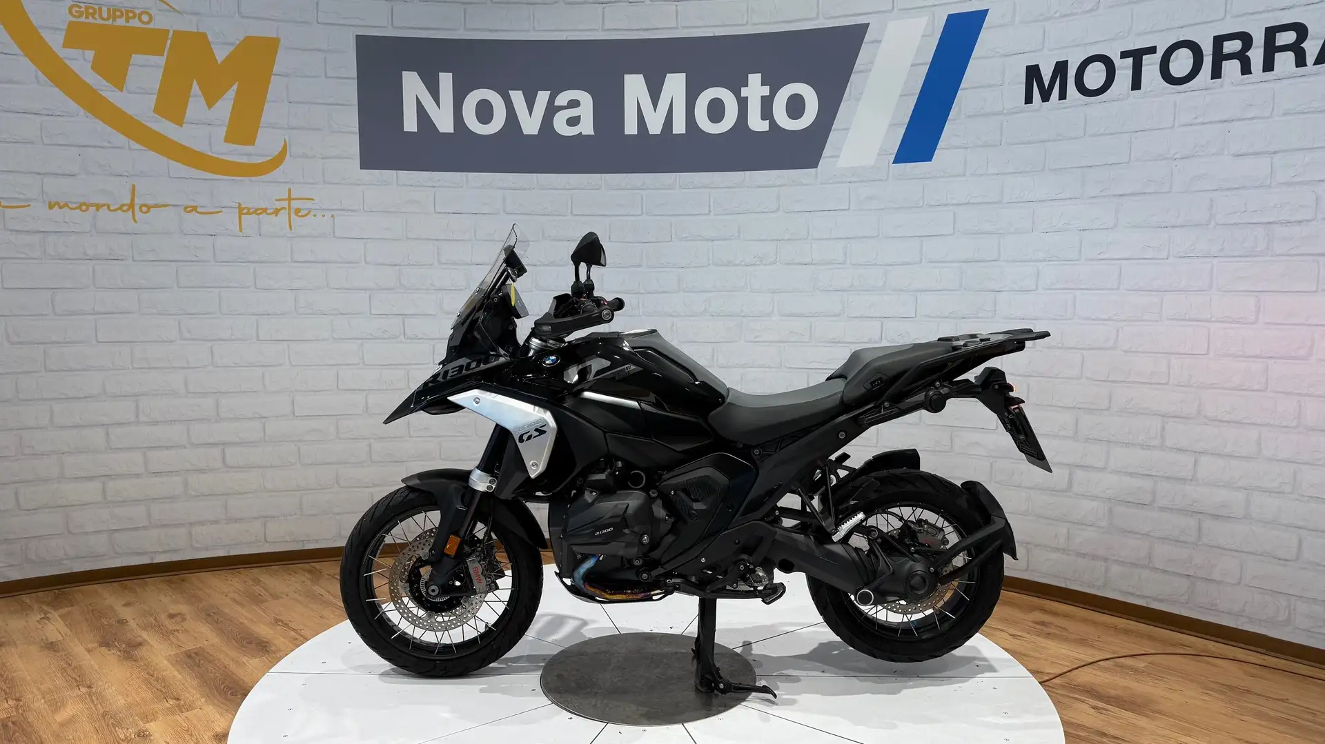 BMW R 1300 GS Triple Black Nero - 1
