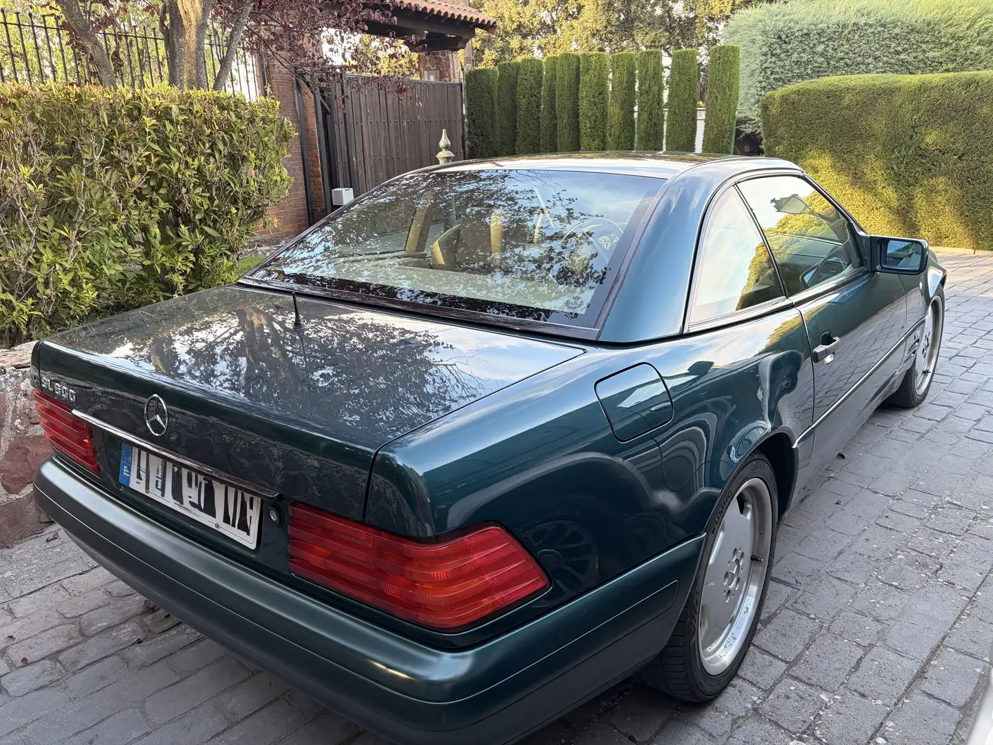 Mercedes-Benz SL 600 * Color exterior: verde metalizado * Interior: cue - 2