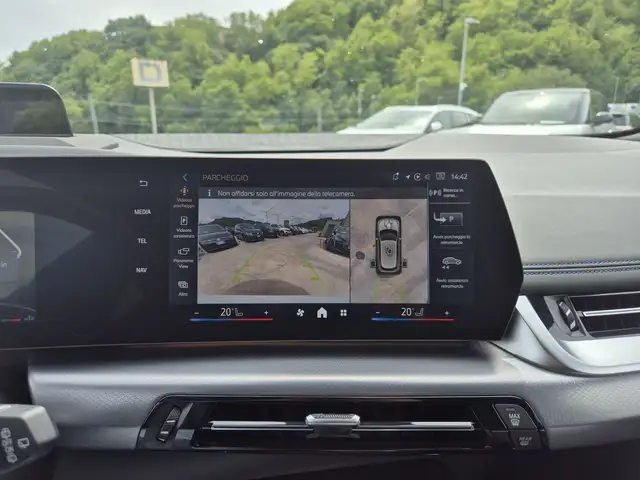 BMW 2 Series view 15
