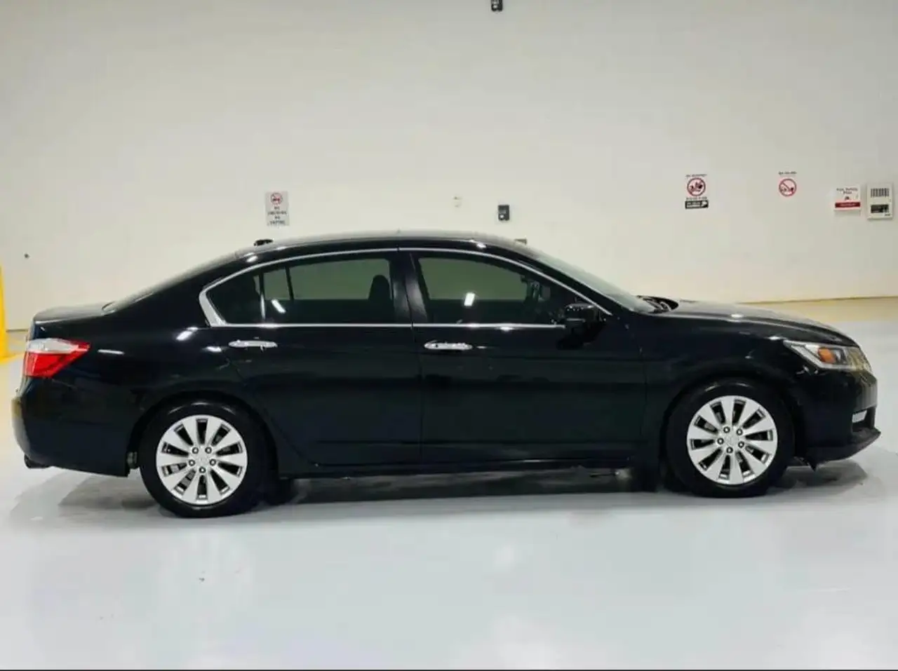 Honda Accord photo Honda Accord
