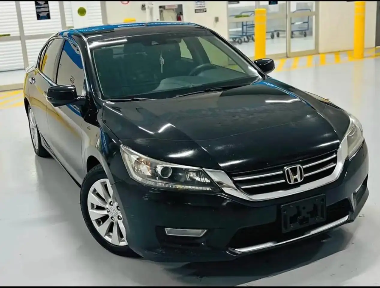 Honda Accord photo Honda Accord