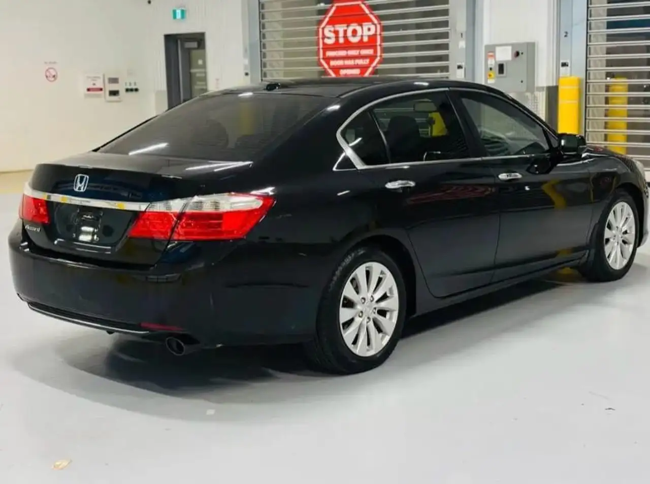 Honda Accord photo Honda Accord