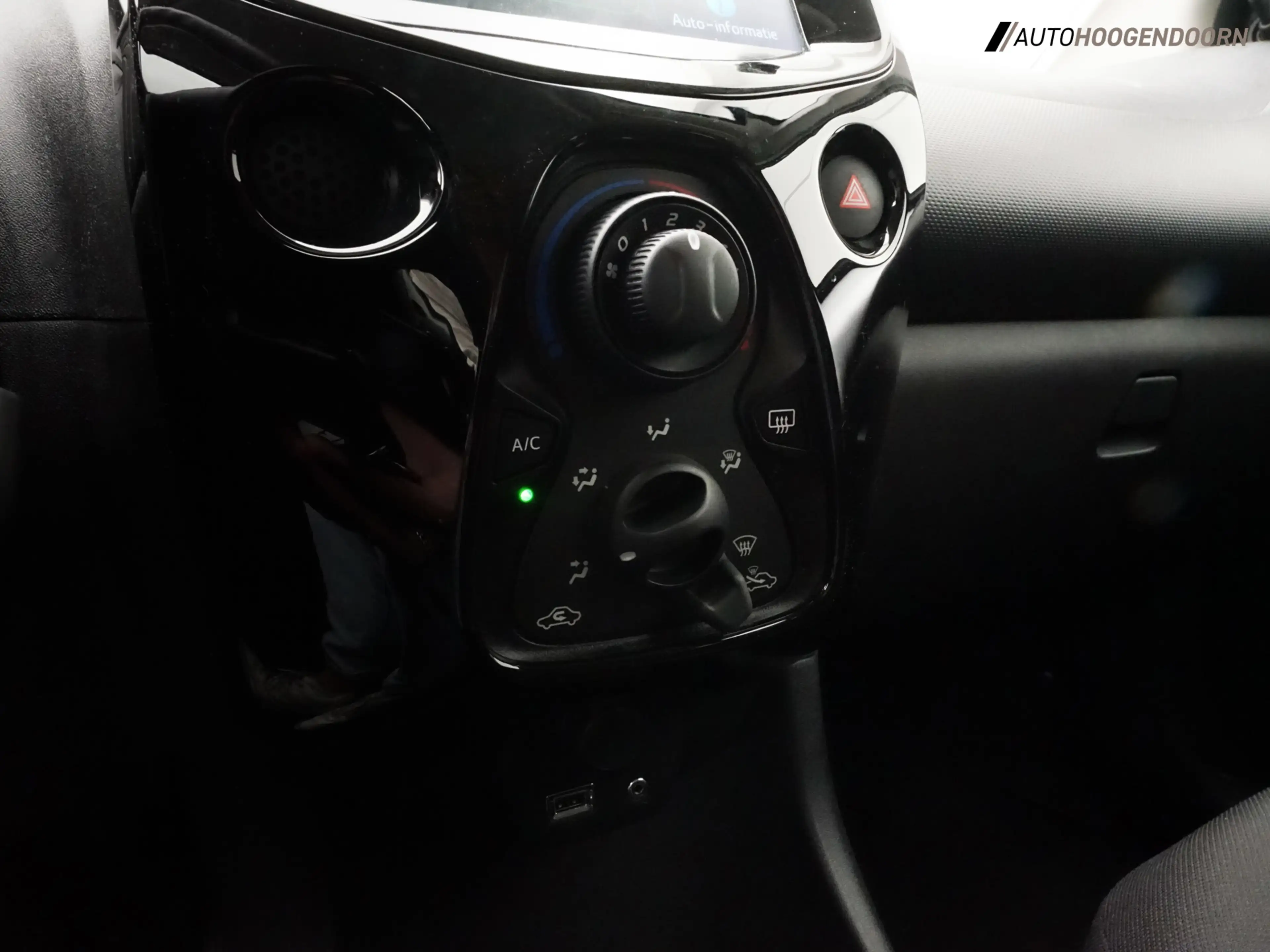 Citroen C1 1.0 VTi Feel (APPLE CARPLAY,PARKEERSENSOREN,LED VE — photo 22