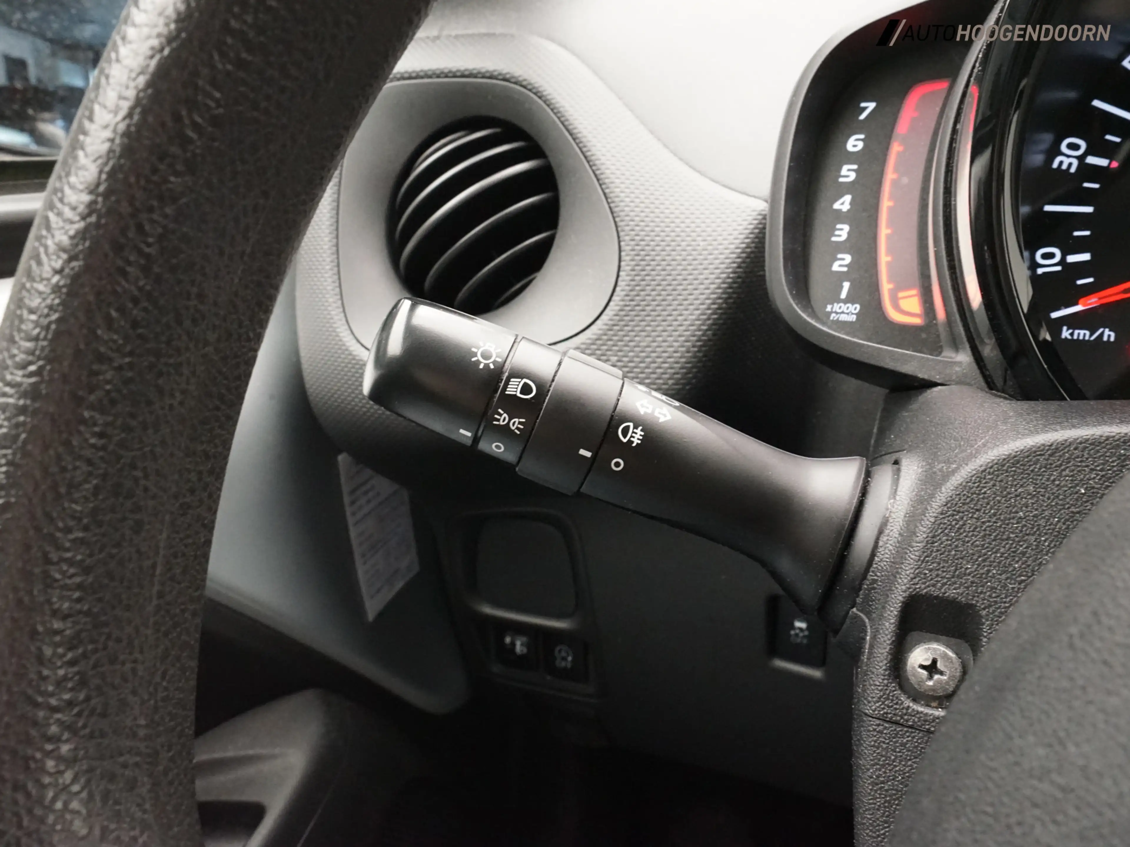 Citroen C1 1.0 VTi Feel (APPLE CARPLAY,PARKEERSENSOREN,LED VE — photo 15