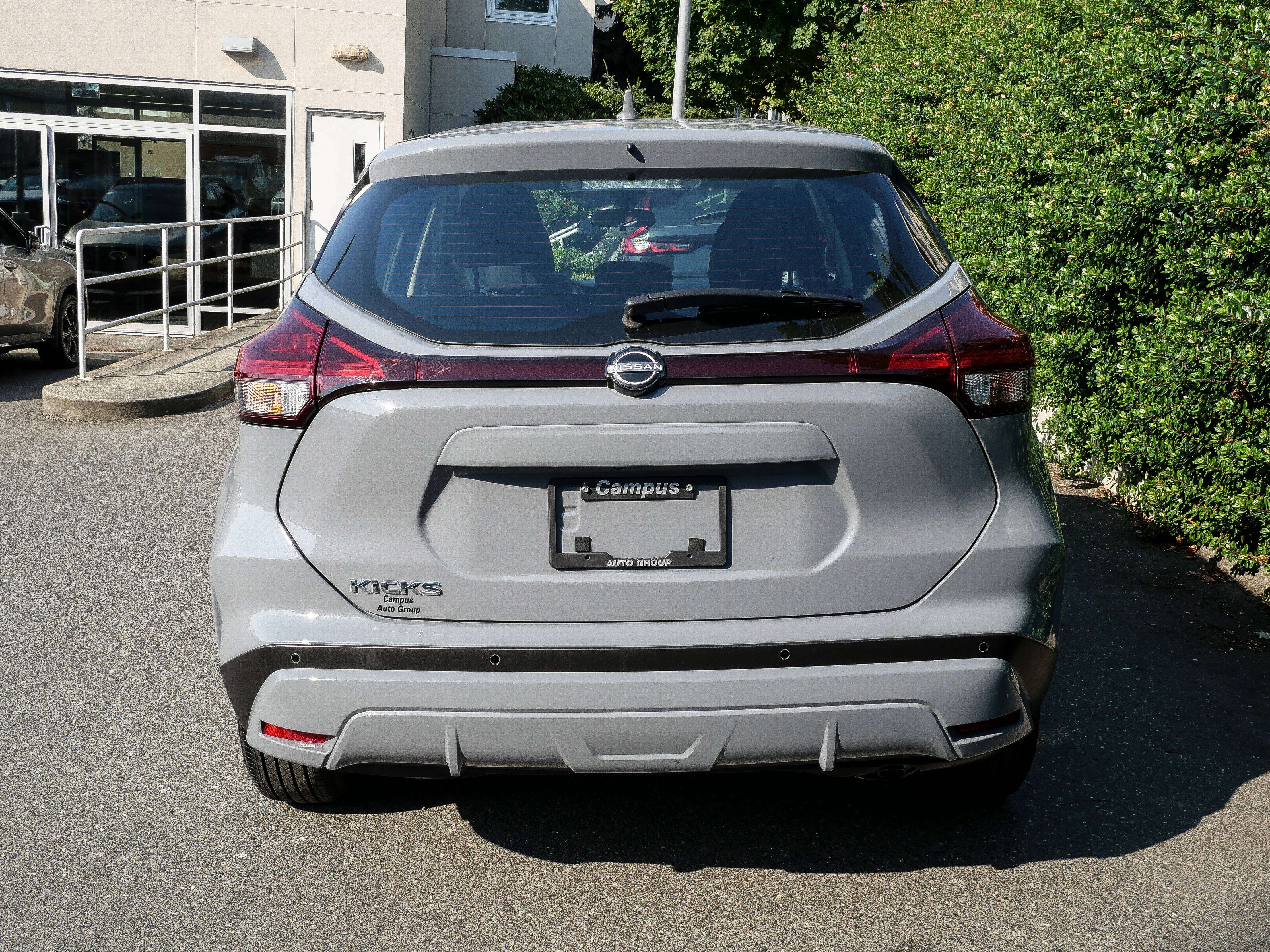 2024 Nissan Kicks S | One Owner | Clean History | Campus Serviced | — снимка 1