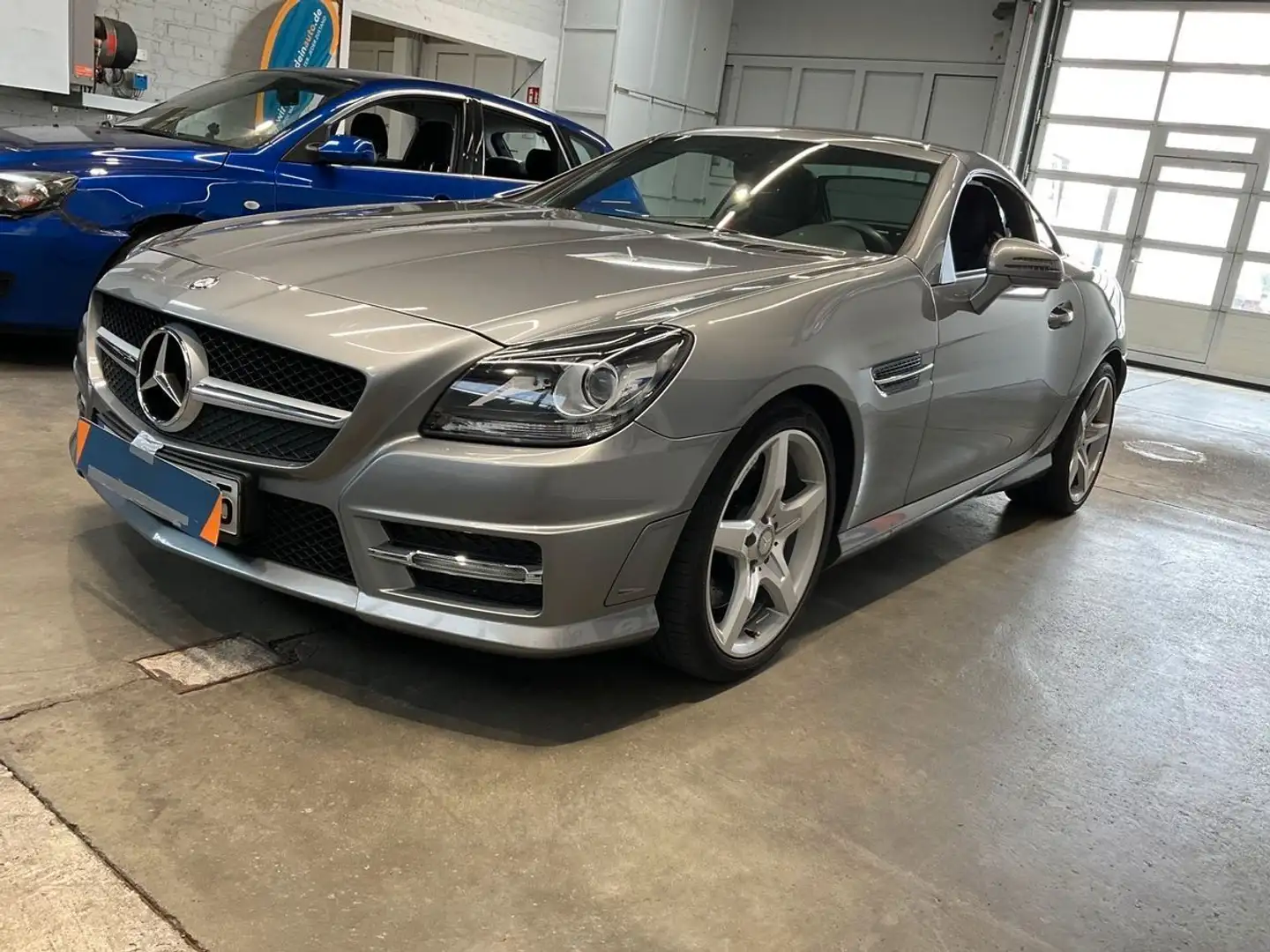 Mercedes-Benz SLK 350 ROADSTER AMG LINE LEDER TÜV+SERVICE NEU Argent - 1