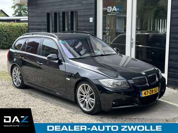 3-serie Touring 325i Aut/Ecc/Navi/Leer/Pano/Youngt
