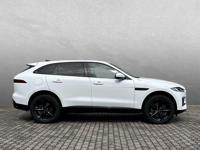 Jaguar F-Pace Plug-in-Hybrid P400e AWD S — photo 6