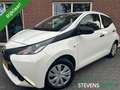 Toyota Aygo 1.0 VVT-i x-fun KOUDE AIRCO / LED / CV+AB / RIJKLA Blanc - thumbnail 1