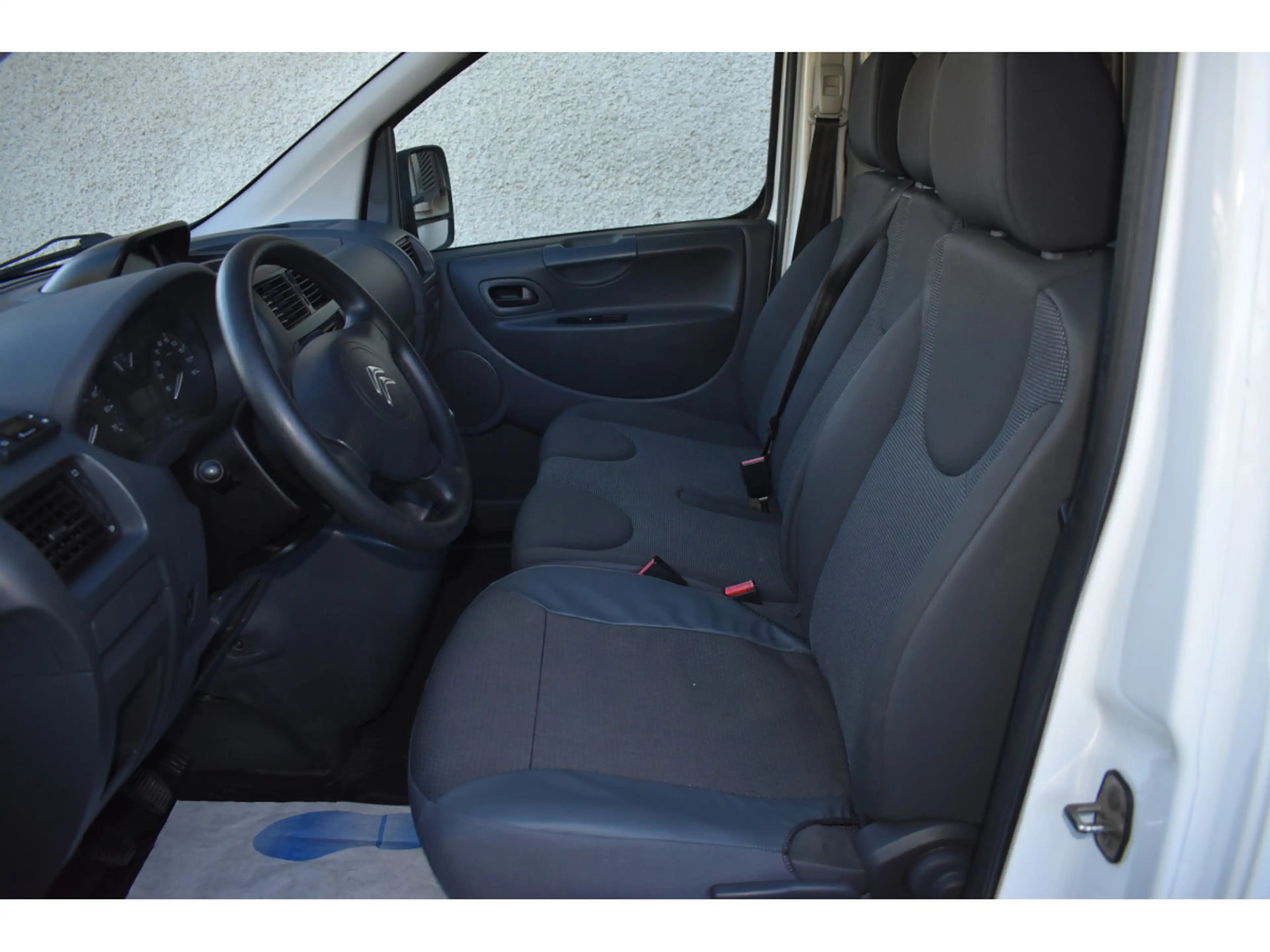 Citroen Jumpy 1,6 HDi 3 places Airco — photo 13