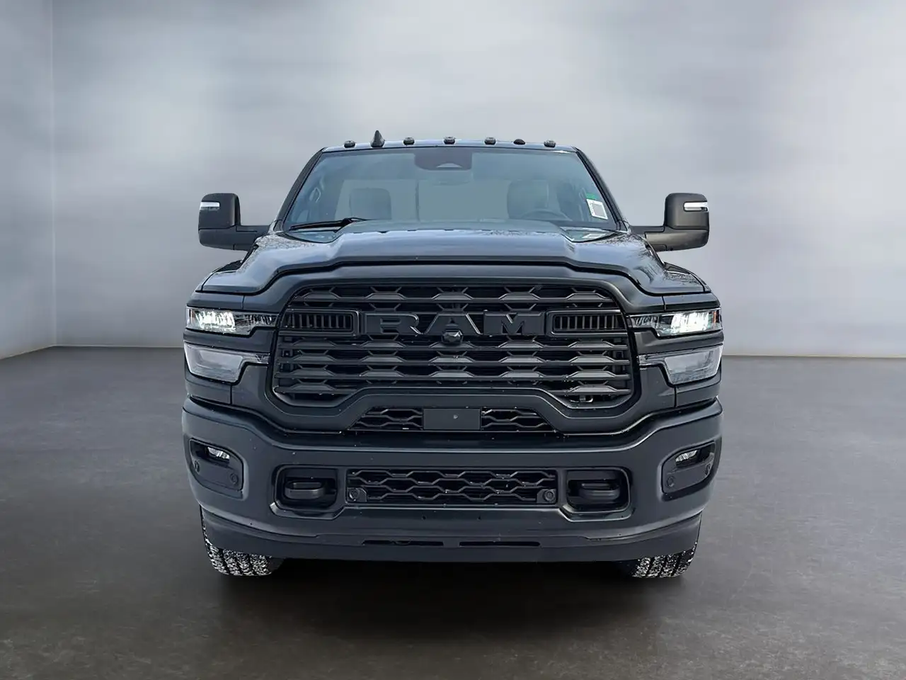 RAM 2500 снимка RAM 2500