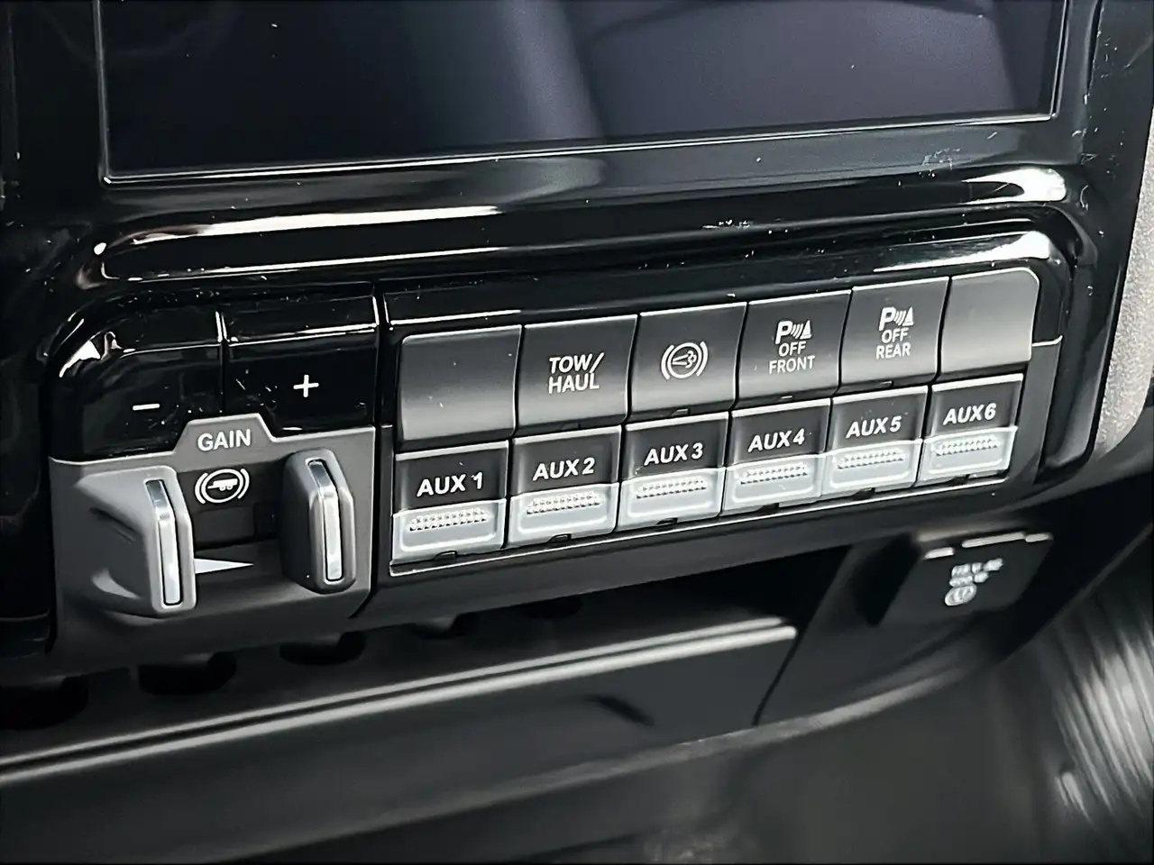 RAM 2500 снимка RAM 2500