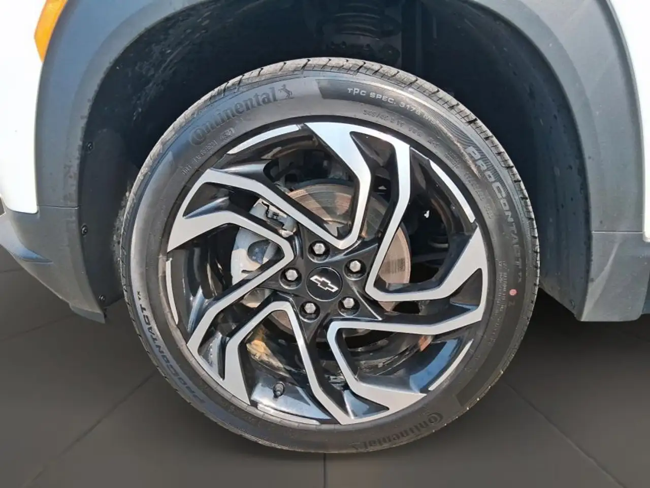 Chevrolet Trailblazer снимка Chevrolet Trailblazer