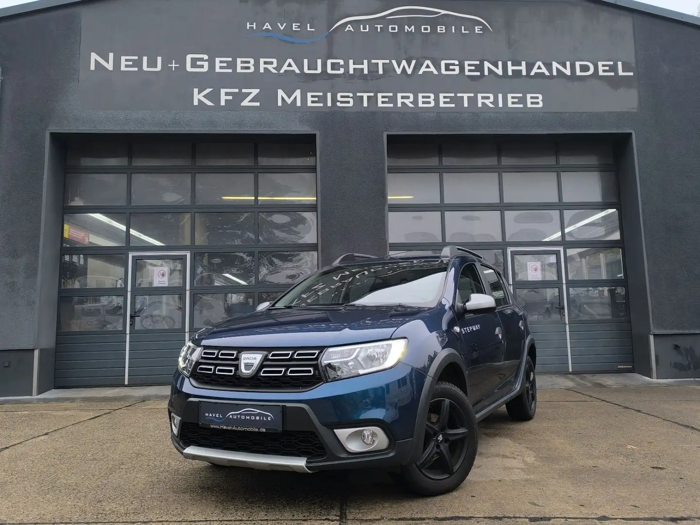 Dacia Sandero II Stepway Celebration Navi Kamera Blau - 2