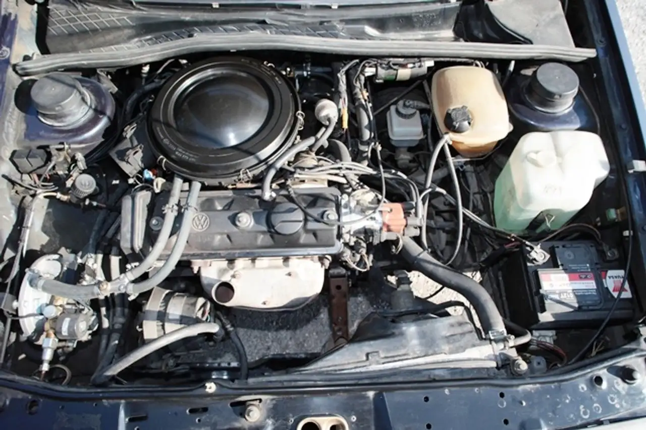 Volkswagen Golf 5p 1.3 GL, foto 2