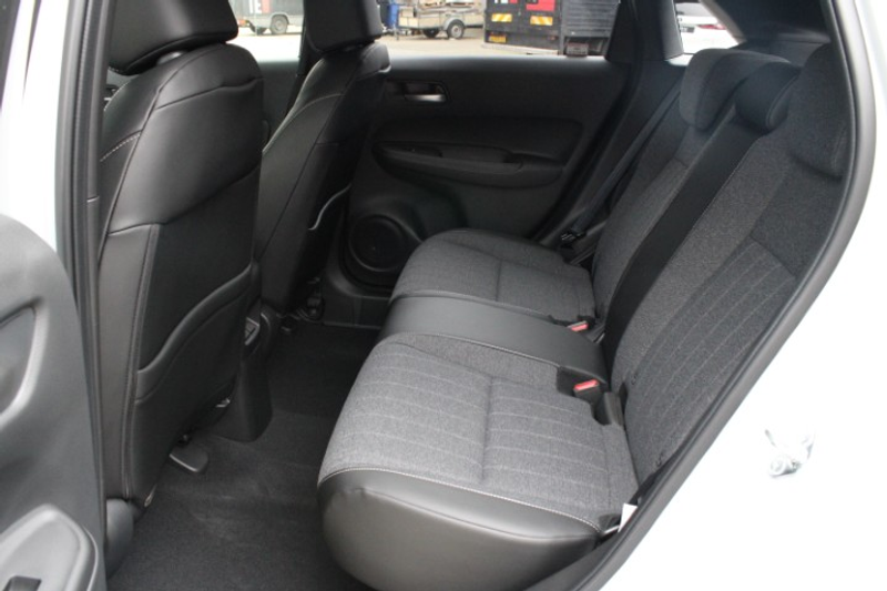 Honda Jazz 1.5 i-MMD 122pk Hybrid CVT Advance — photo 12