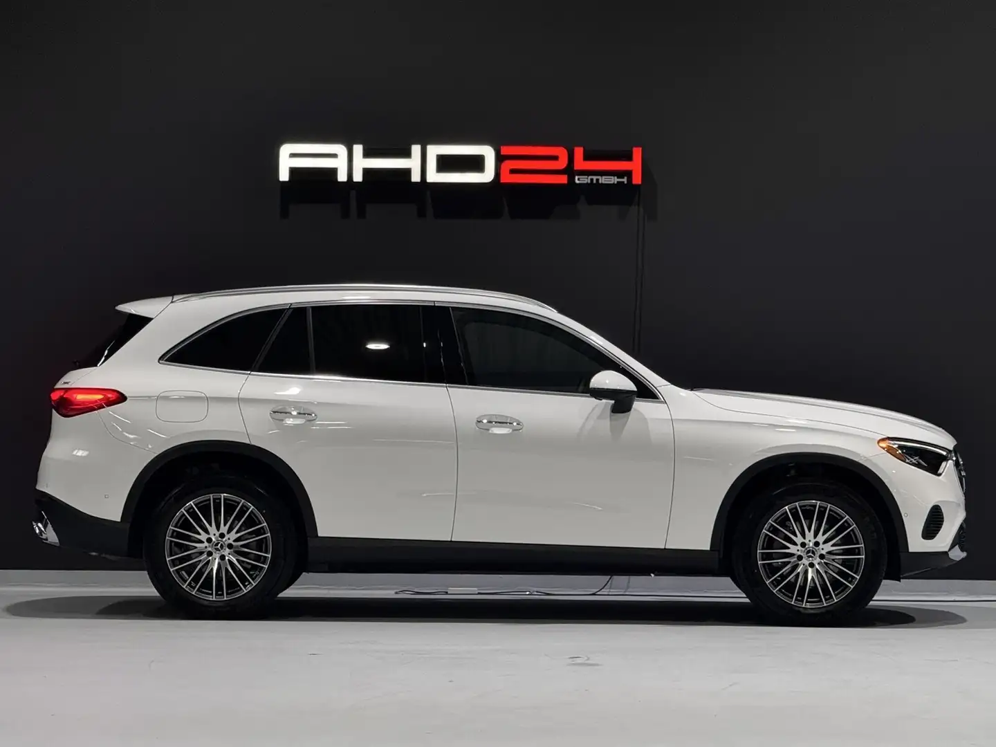 Mercedes-Benz GLC 300 GLC 300 4MATIC SUV Panoramadach - 2