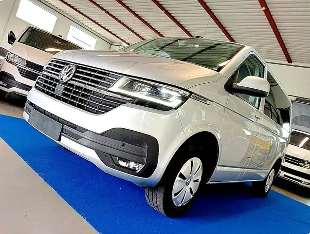 Volkswagen T6.1 Caravelle 2.0 TDI DSG 8P FARI LED VIRTUAL ACC CAMERA T6 MULTIVAN