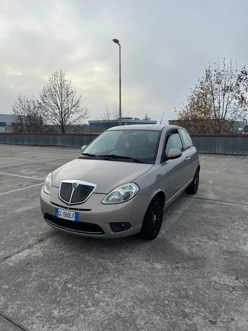 Lancia Ypsilon 1.4 8v Platinum ecochic Gpl Bronzo - 1