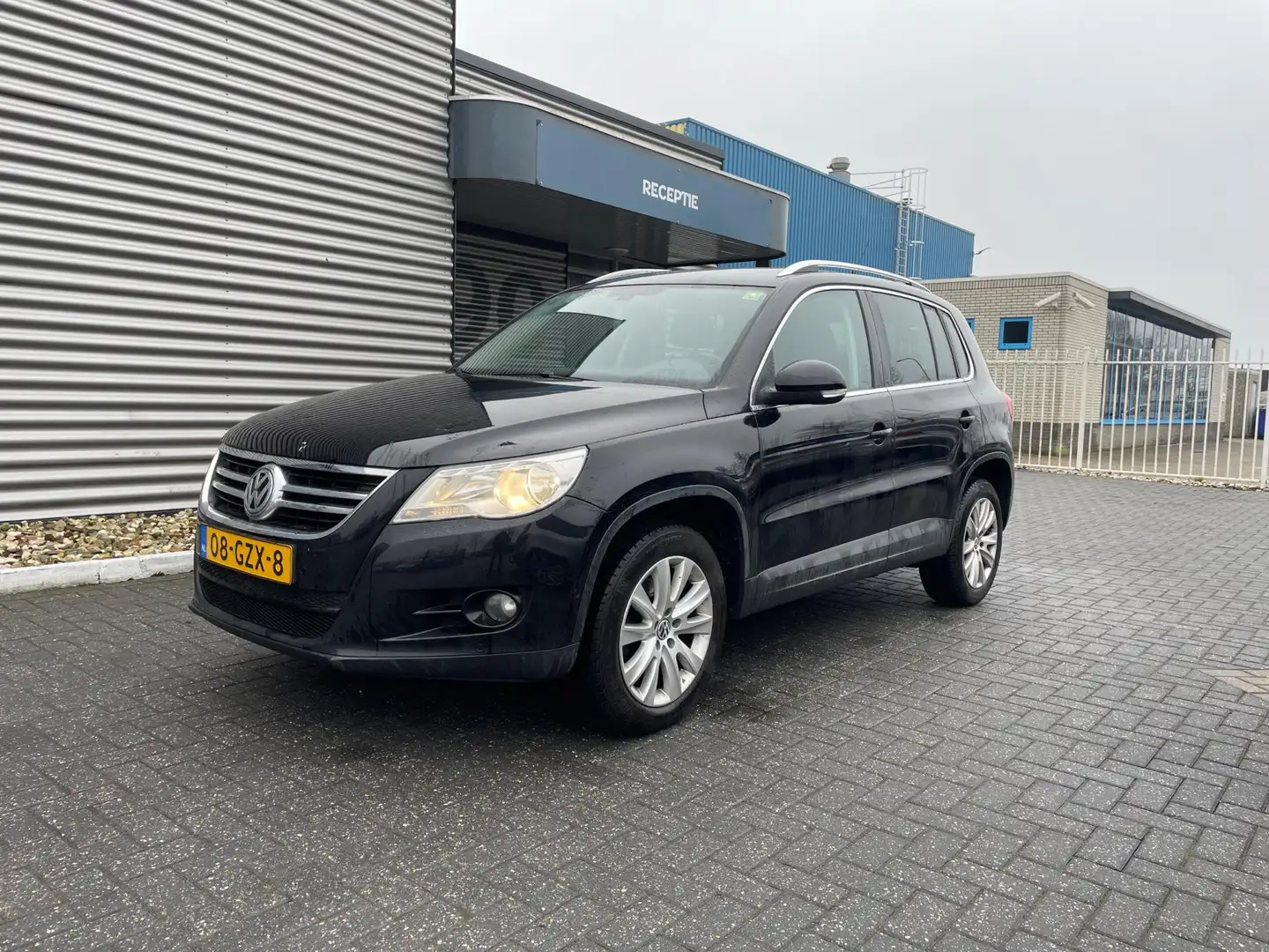 Volkswagen Tiguan 2.0 TSI Sport&Style 4Motion Schwarz - 1
