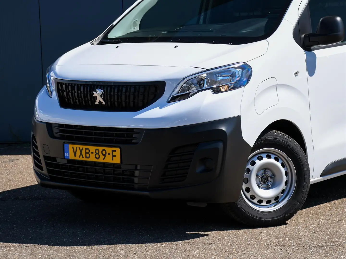 Peugeot Expert -e Premium 75 kWh 136pk Automaat DAB+ RADIO | CRUI Wit - 2