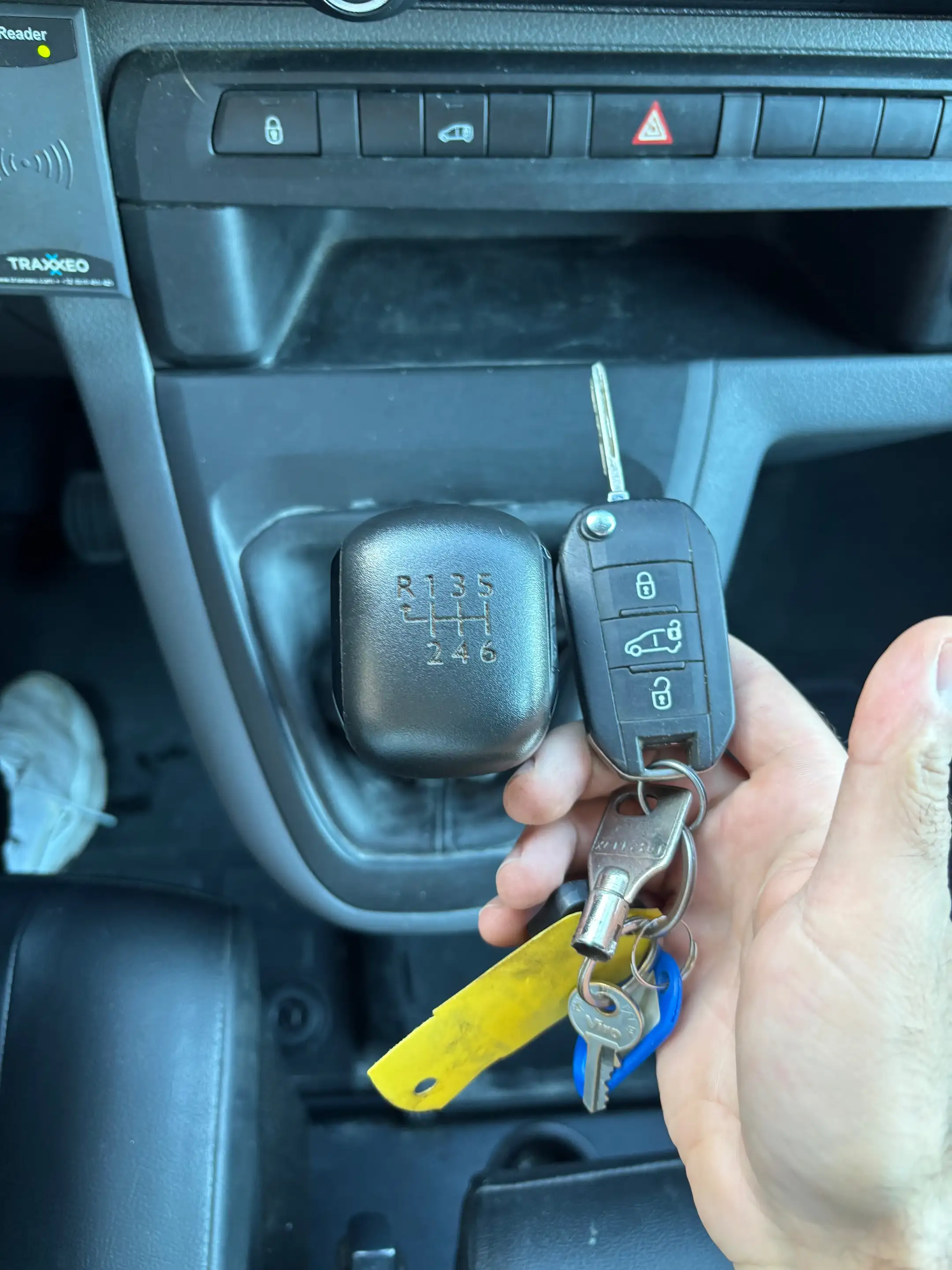 Peugeot Expert 1.5 BlueHDi prête à immatriculer ! — photo 11