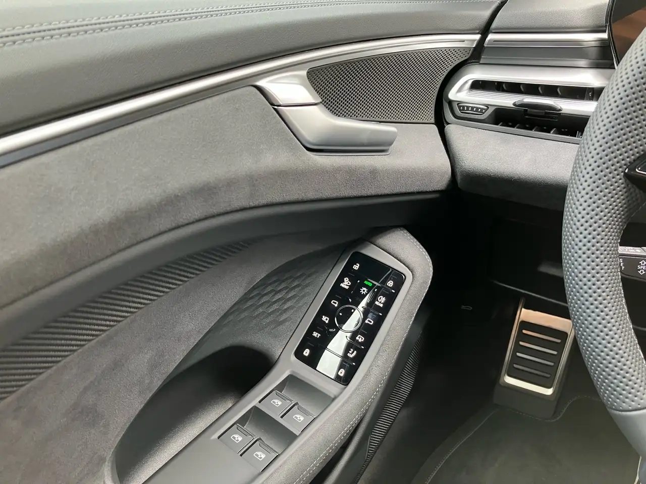 Audi A6 Limousine S-LINE EDITION ONE e-HYBRID QUATTRO 300P 15