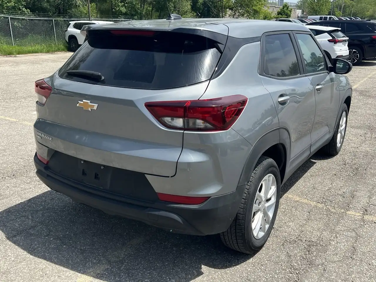 Chevrolet Trailblazer снимка Chevrolet Trailblazer