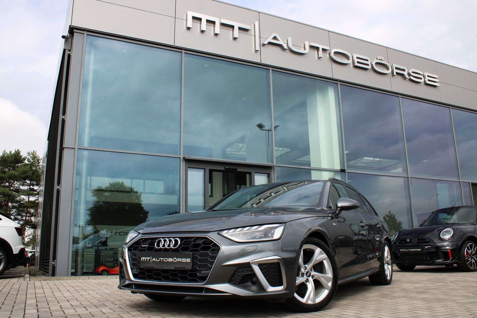 Second hand Audi A4 2.0