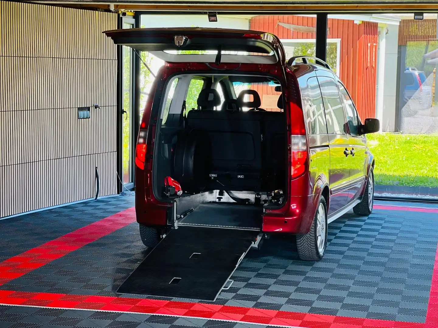 Mercedes-Benz Vaneo Behindertengerecht-Rampe 1.Hand Roşu - 1