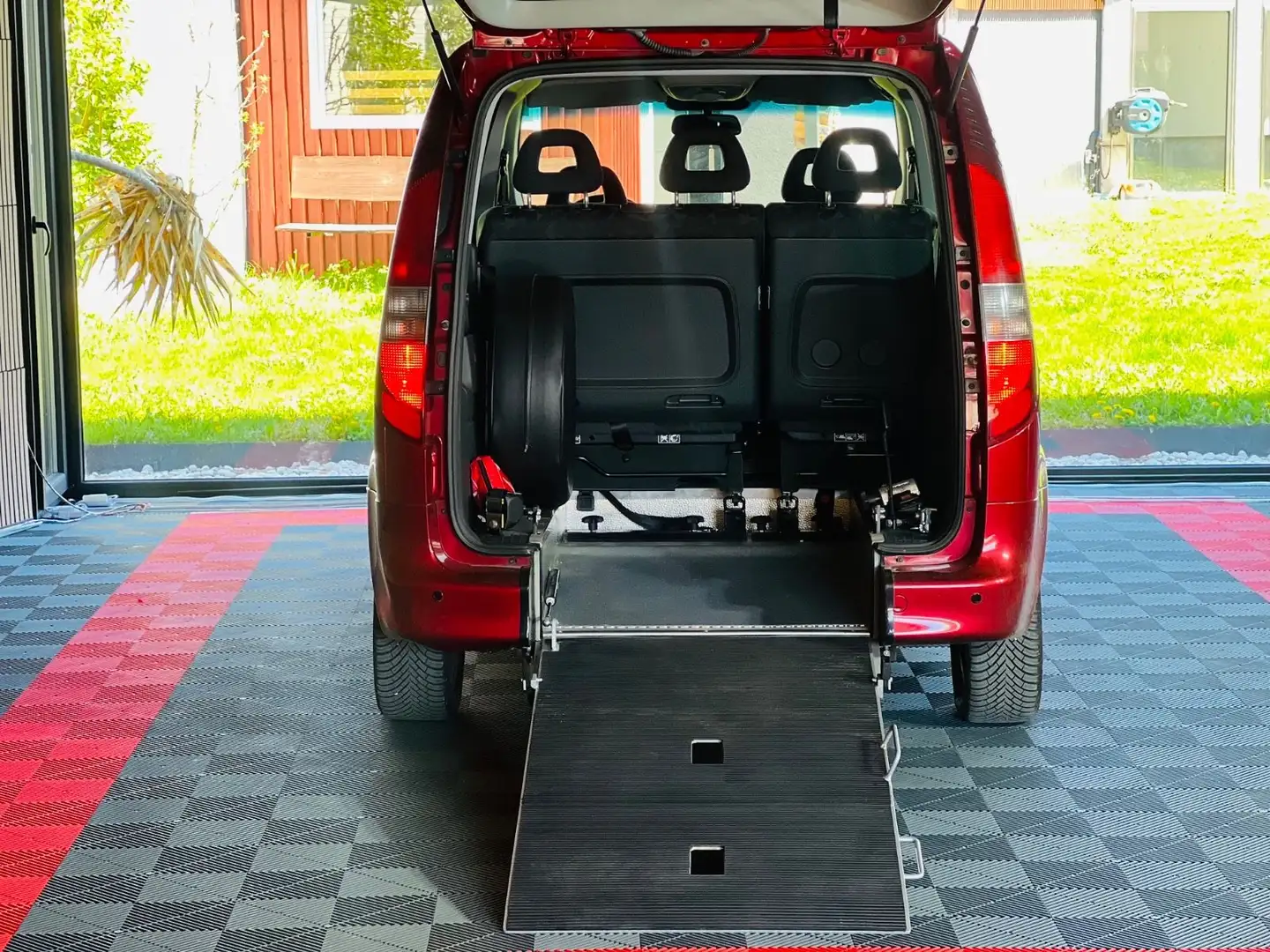 Mercedes-Benz Vaneo Behindertengerecht-Rampe 1.Hand Roşu - 2