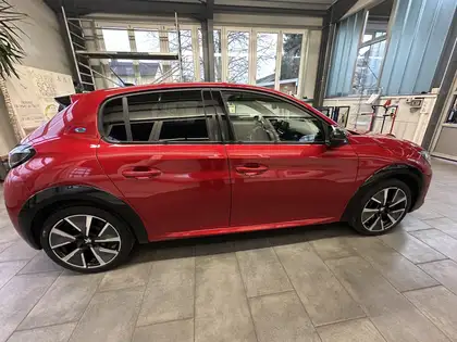 Annonce voiture d'occasion Peugeot e-208 - CARADIZE