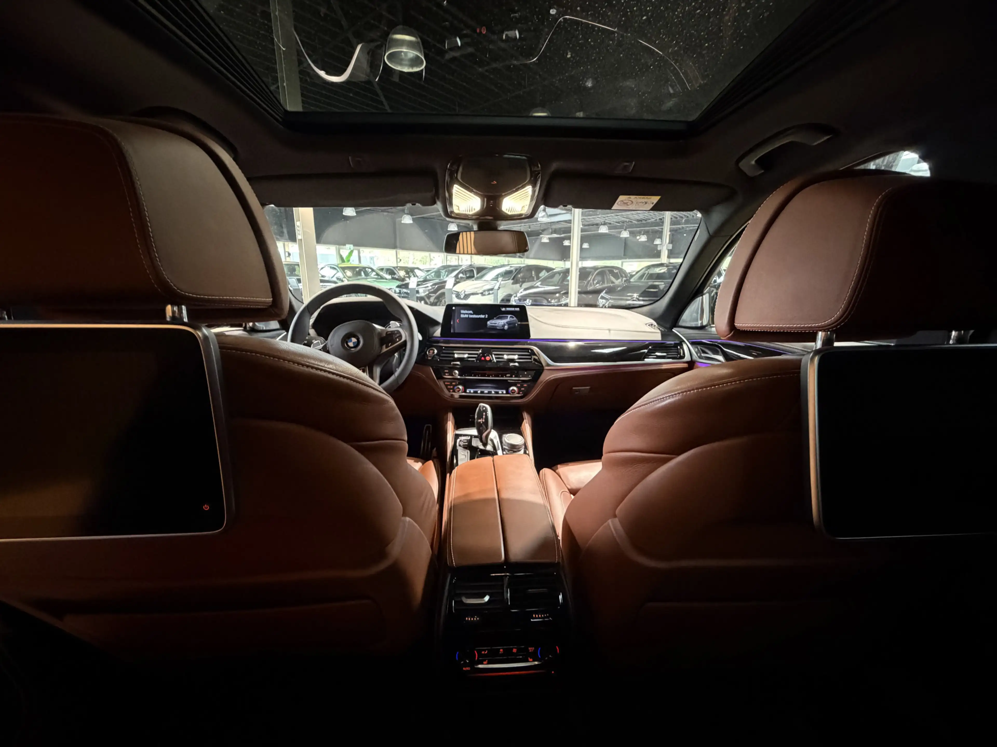 BMW M550 5-serie M550i xDrive High Executive Bom vol | lede — photo 13