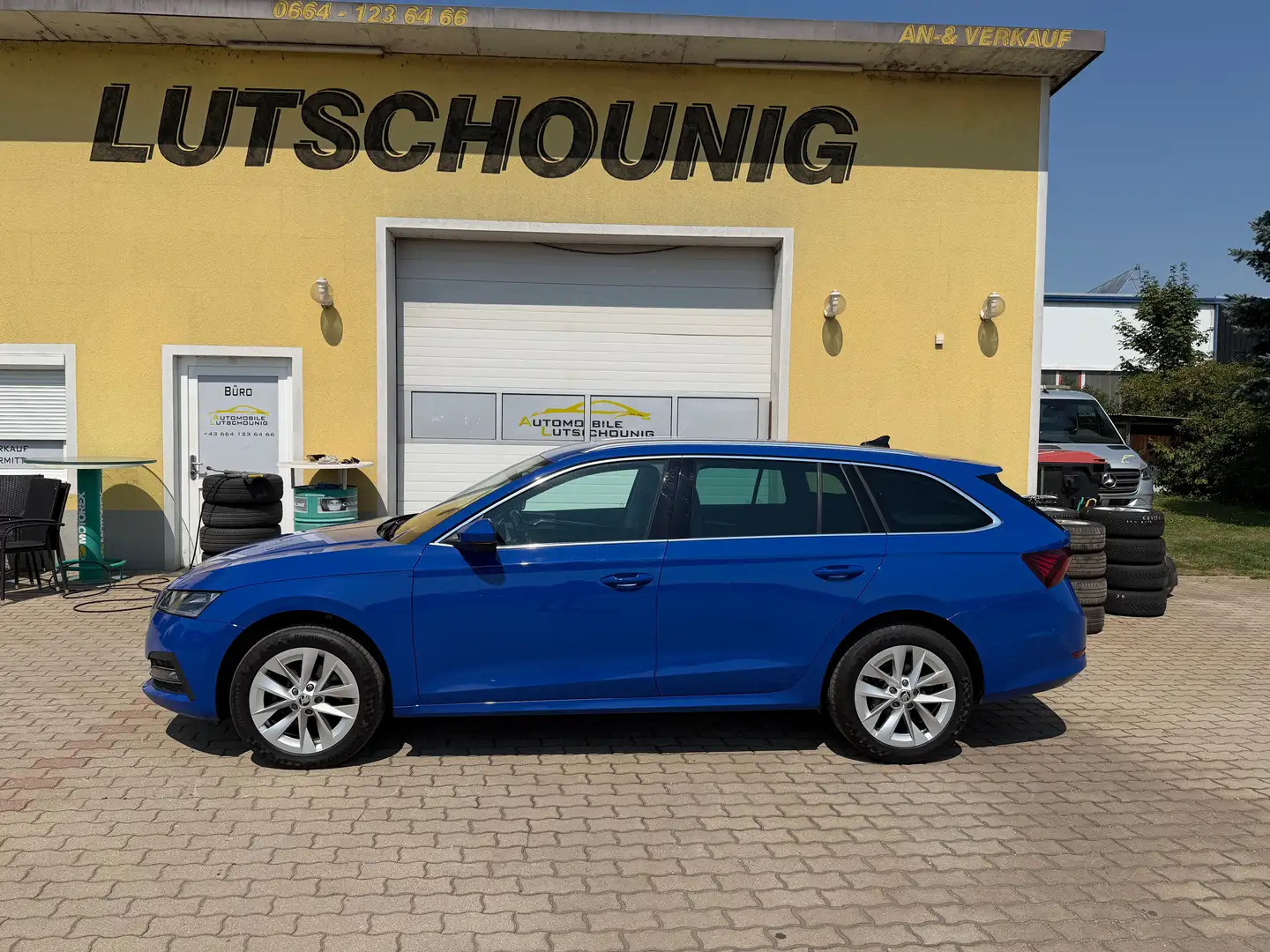 Skoda Octavia 2.0 TDI DSG 150 PS Blau - 2