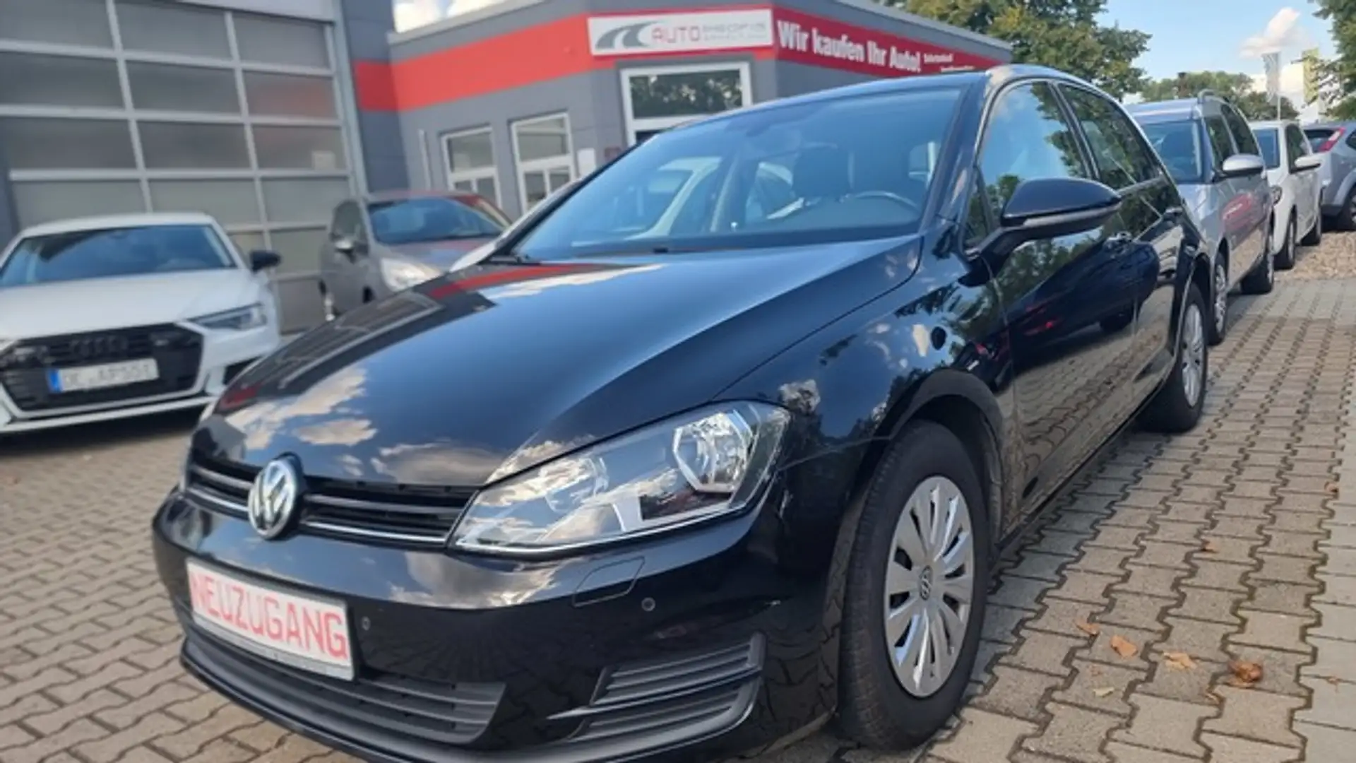 Volkswagen Golf VII TSI BlueMotion 5-türig Schwarz - 1