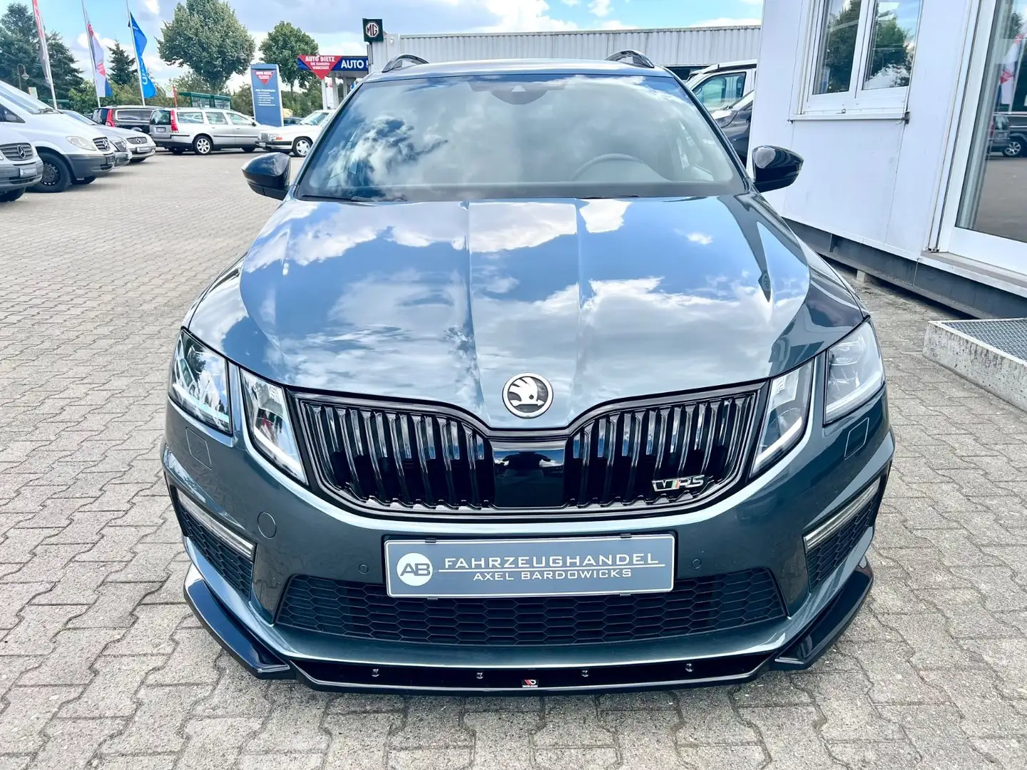 Skoda Octavia Combi RS 2.0 TDI DSG  4x4 Gris - 2