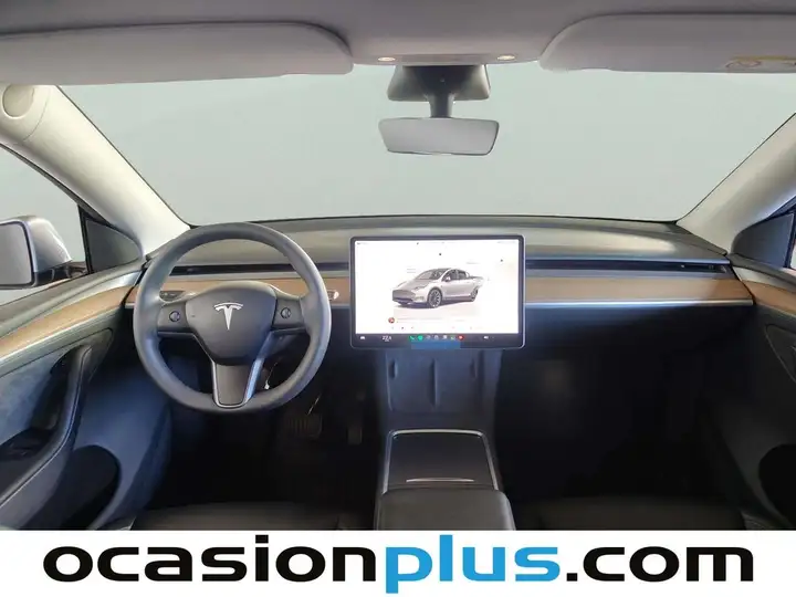 Tesla Model Y 2023, foto 6