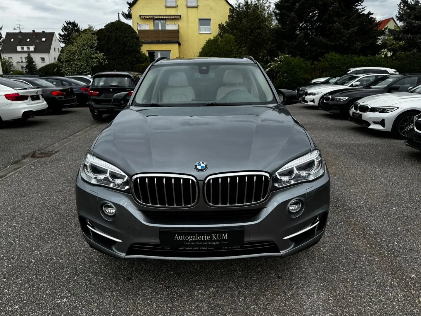 BMW X5 xDrive30d Aut PANO|LEDER|HUD|KAMERA|SITHZ Szürke - 2