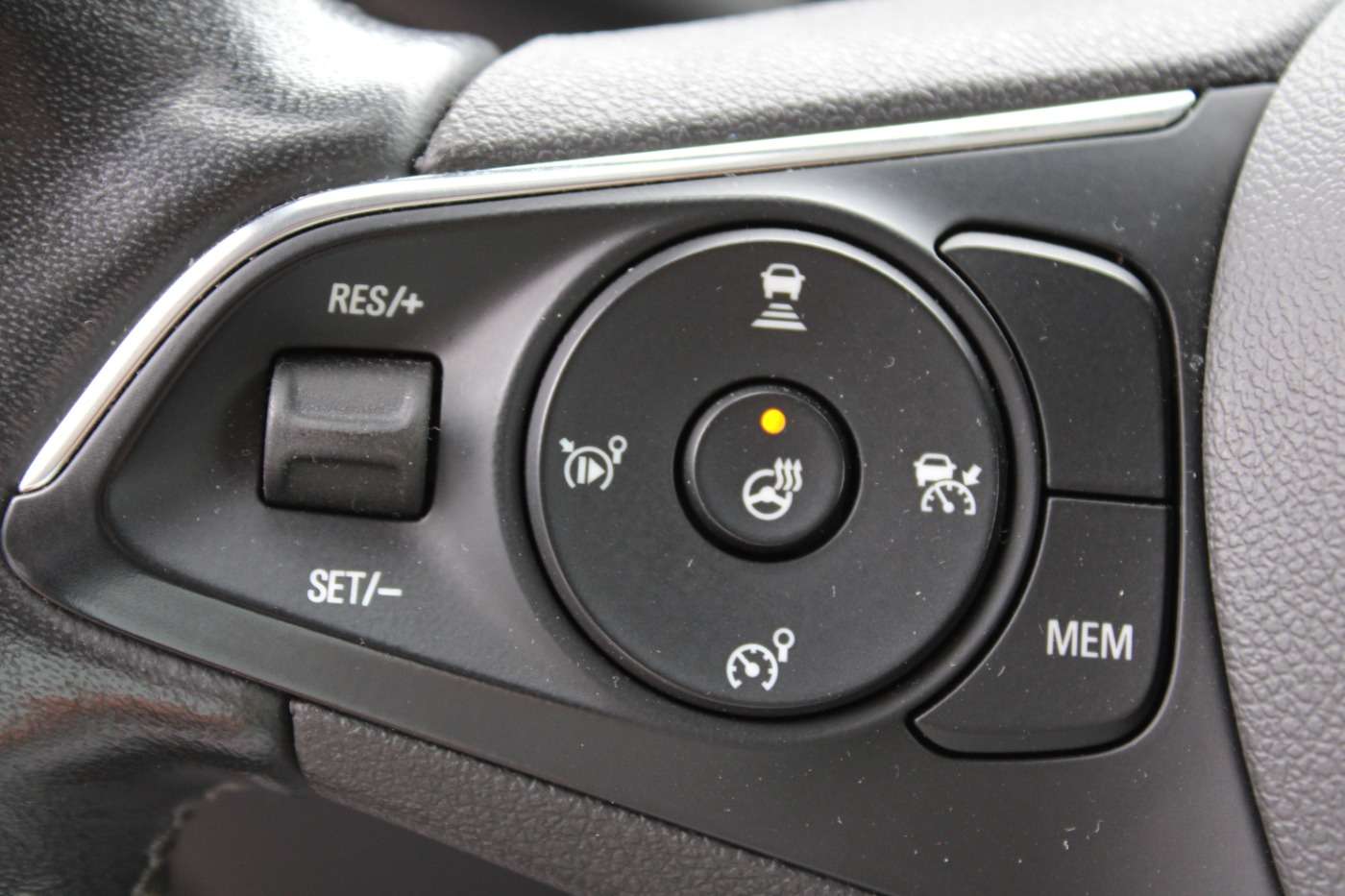 Opel Mokka E