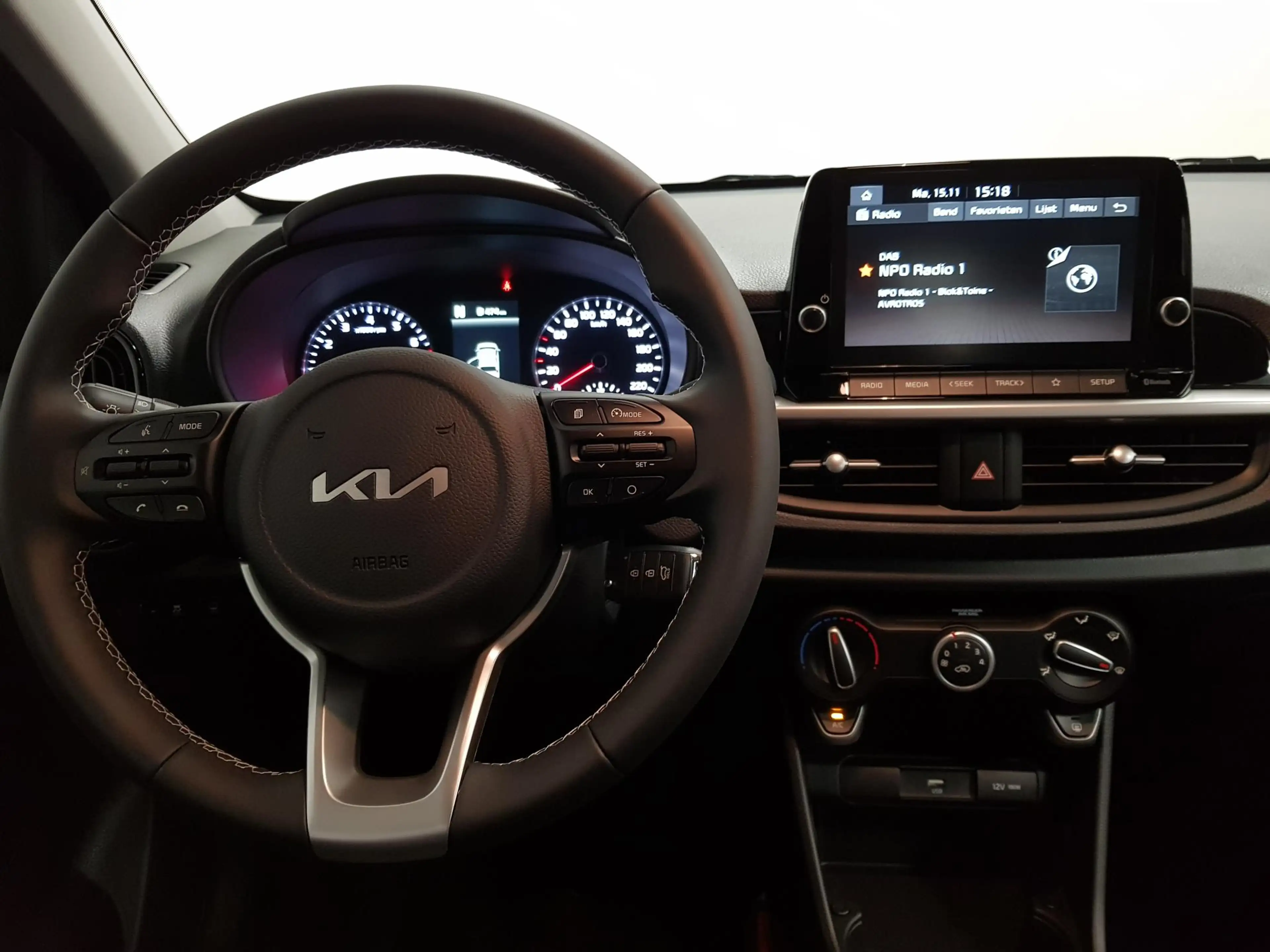 Kia Picanto 1.0 DPi DynamicLine Automaat Navigatie Apple Carpl — photo 13