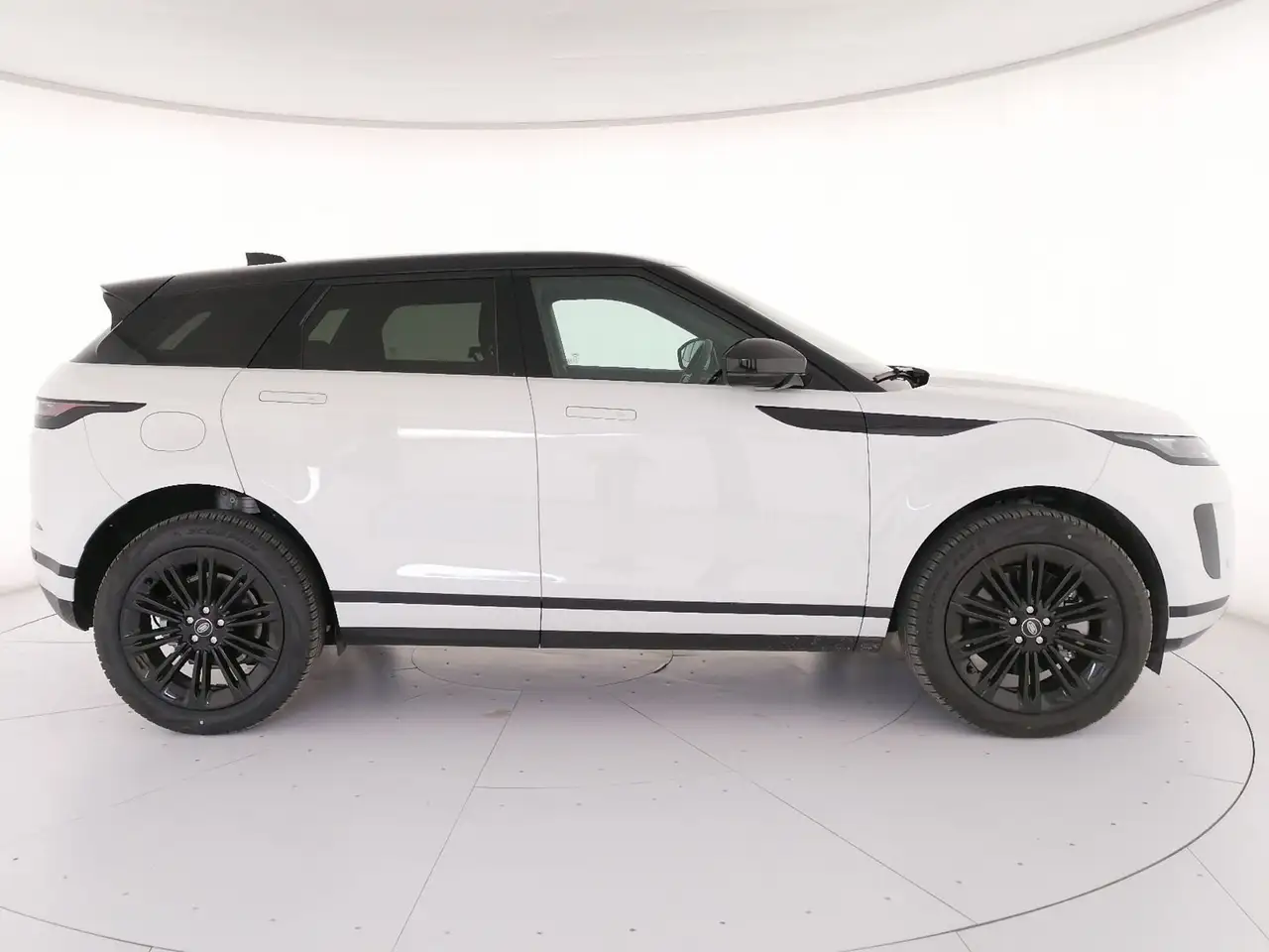 Land Rover Range Rover Evoque 2026