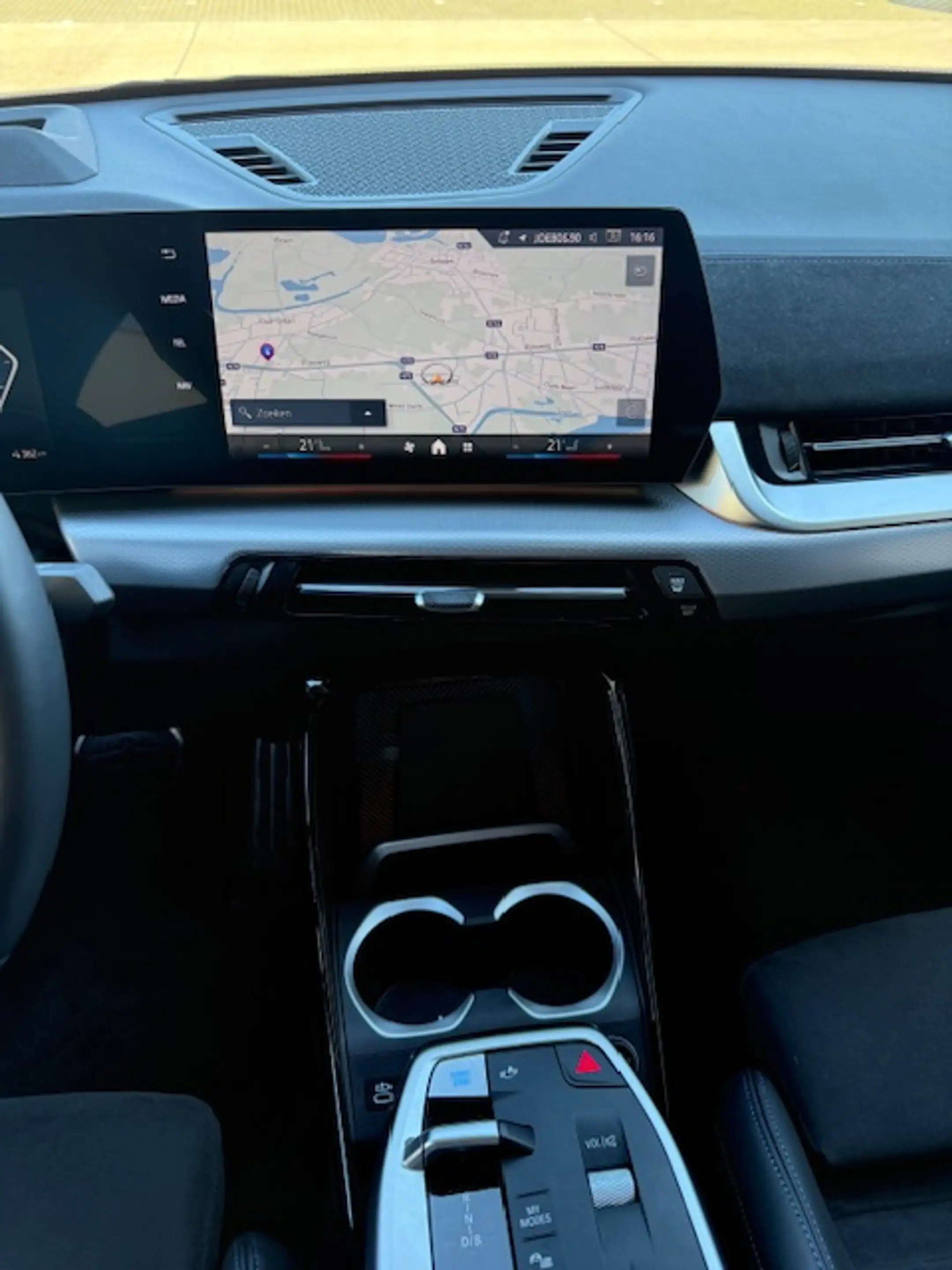 BMW iX2 iX2 eDrive20 M Sport Pro / Driving Assistant Professional/nnovation Pack... — photo 11