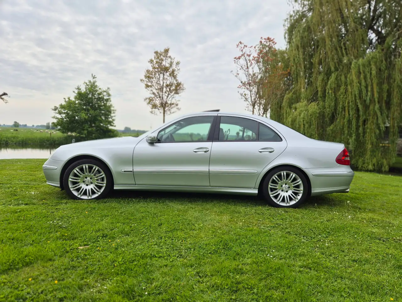 Mercedes-Benz E-Class E 350 2005