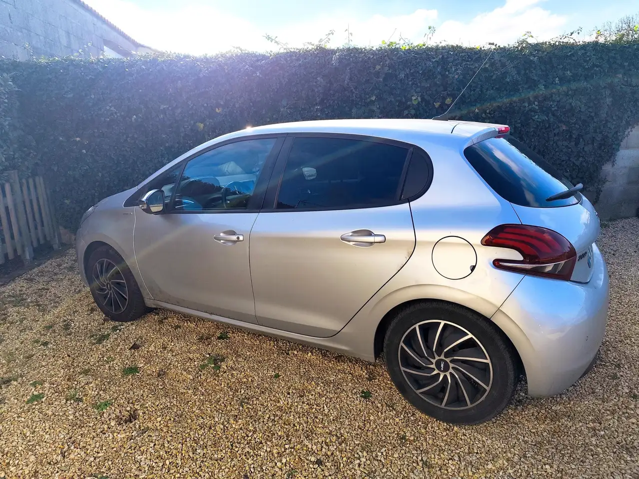 Peugeot 208 1.2 PureTech 82ch BVM5 Style