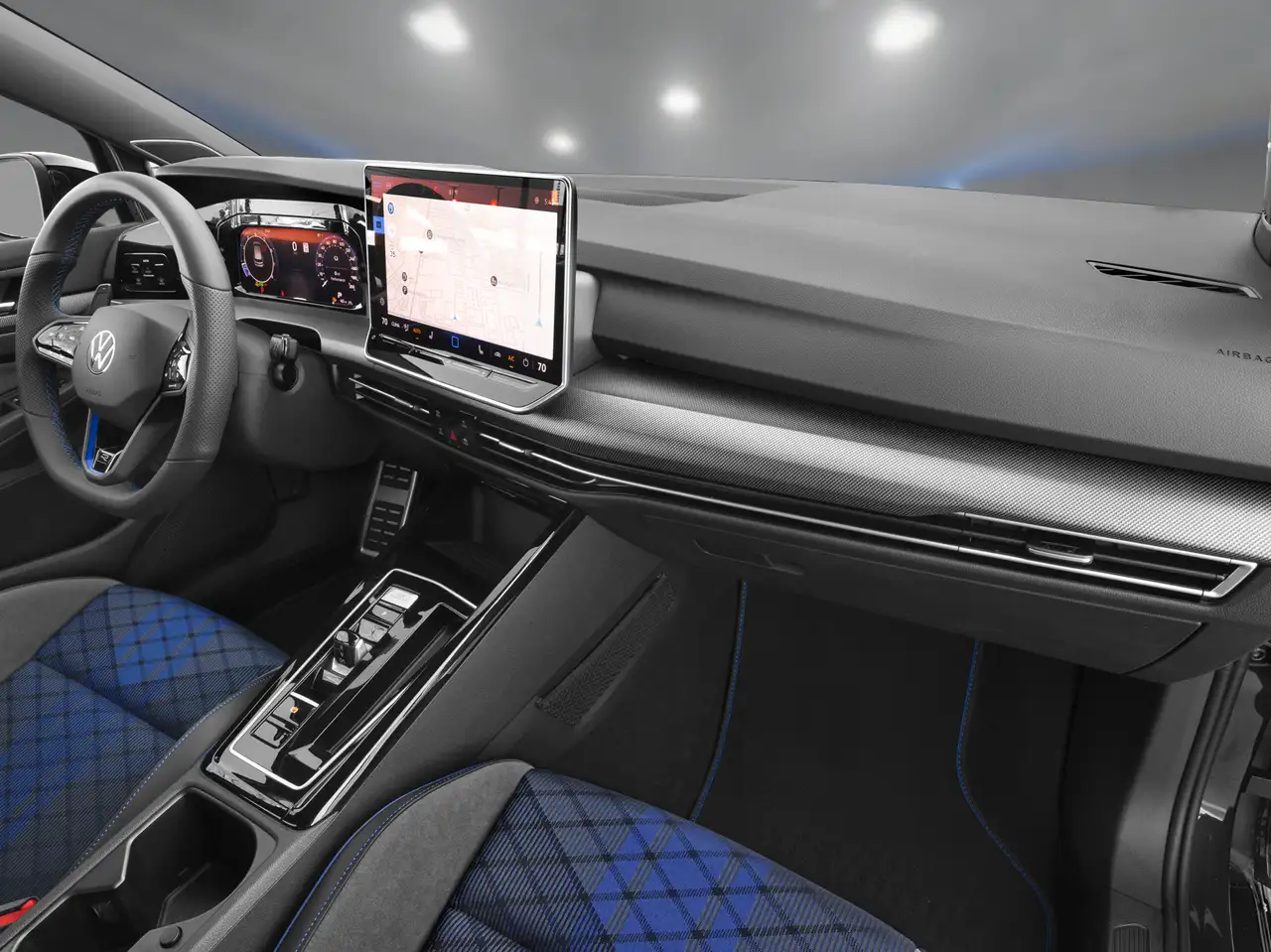 Volkswagen Golf R снимка Volkswagen Golf R