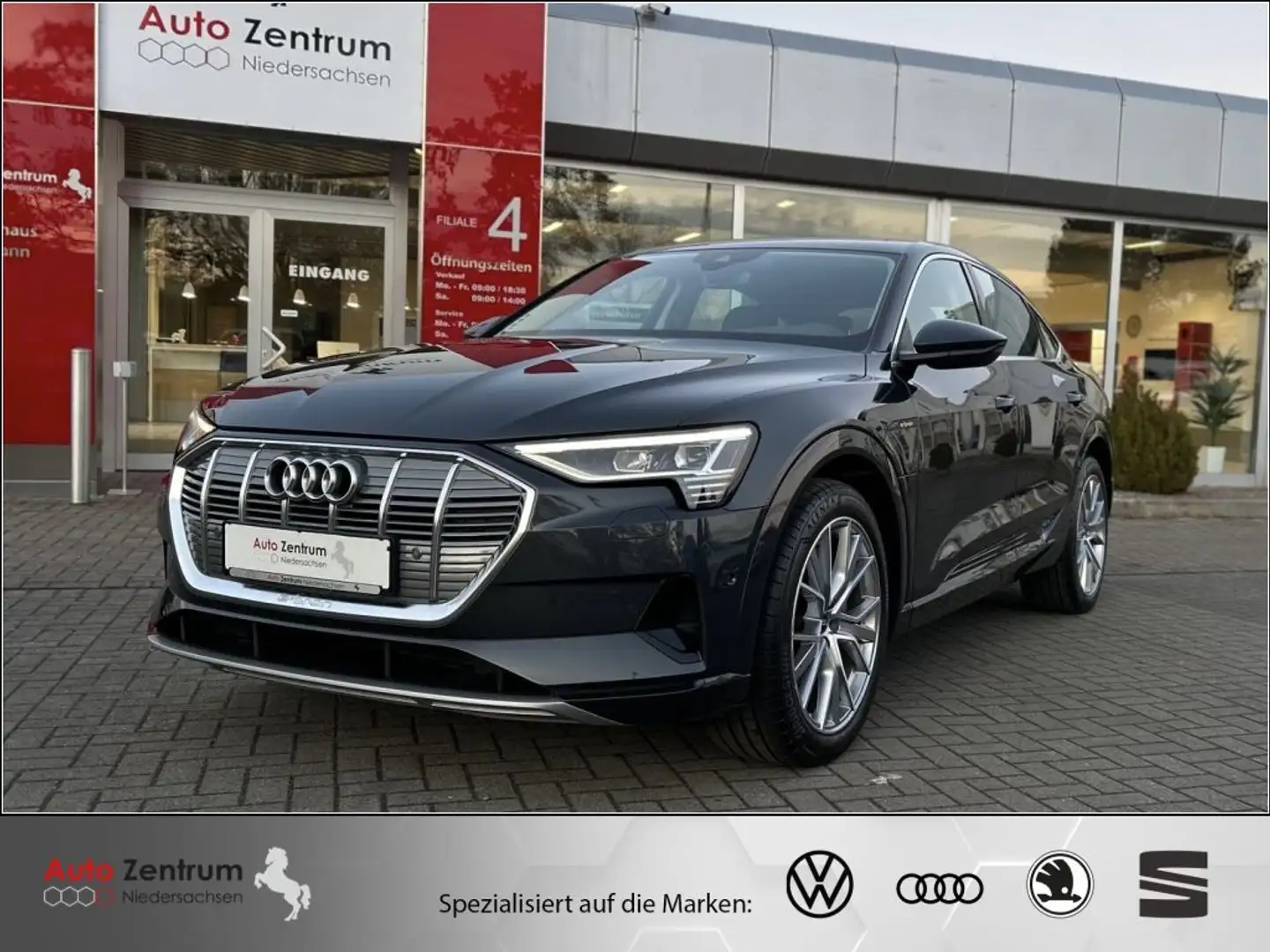 Audi e-tron Sportback 55 quattro advanced CarPlay StandHz*LED Grau - 1