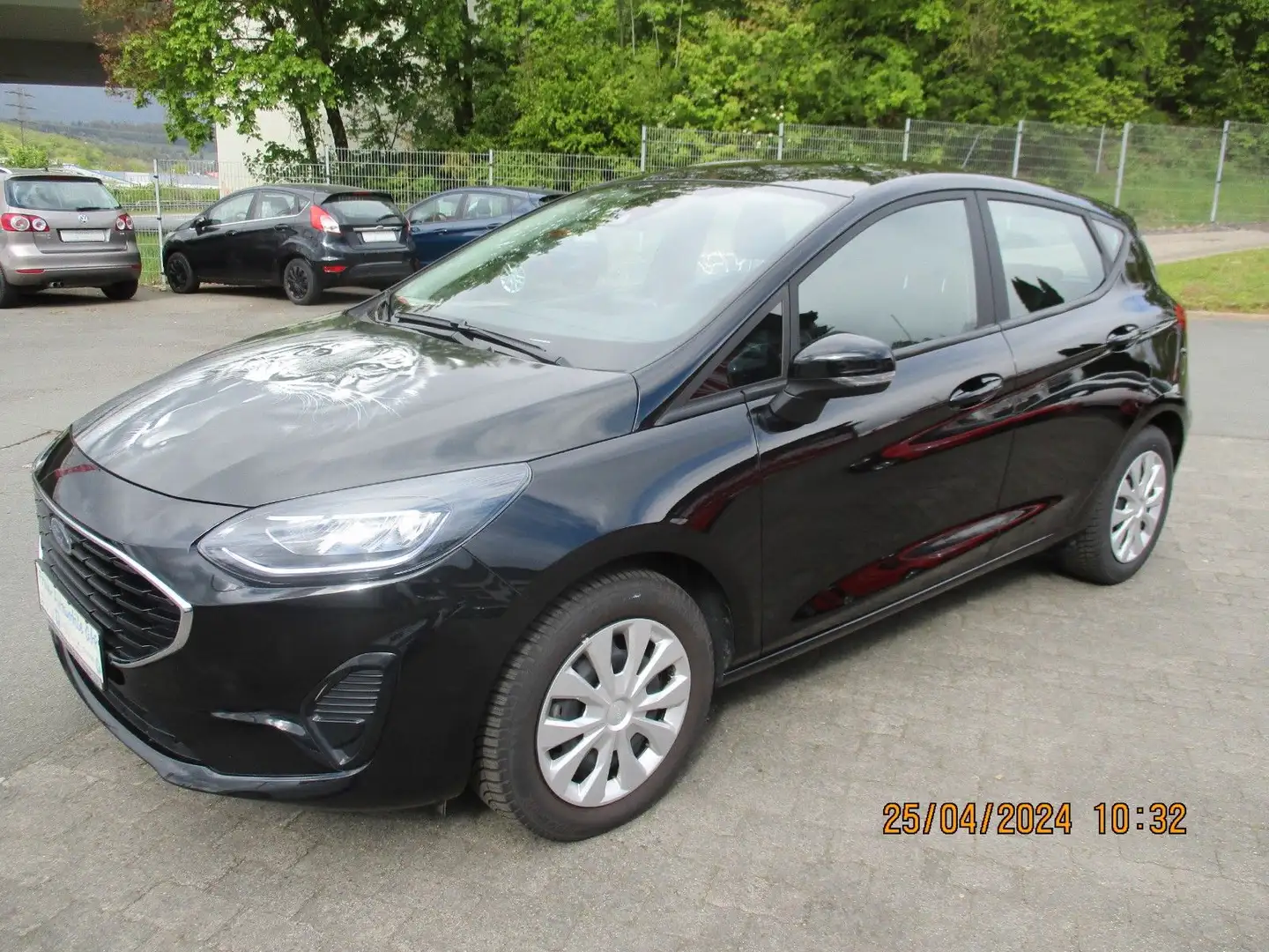 Ford Fiesta 1.1 TI-VTC Cool & Connect Klima  LED Negro - 1