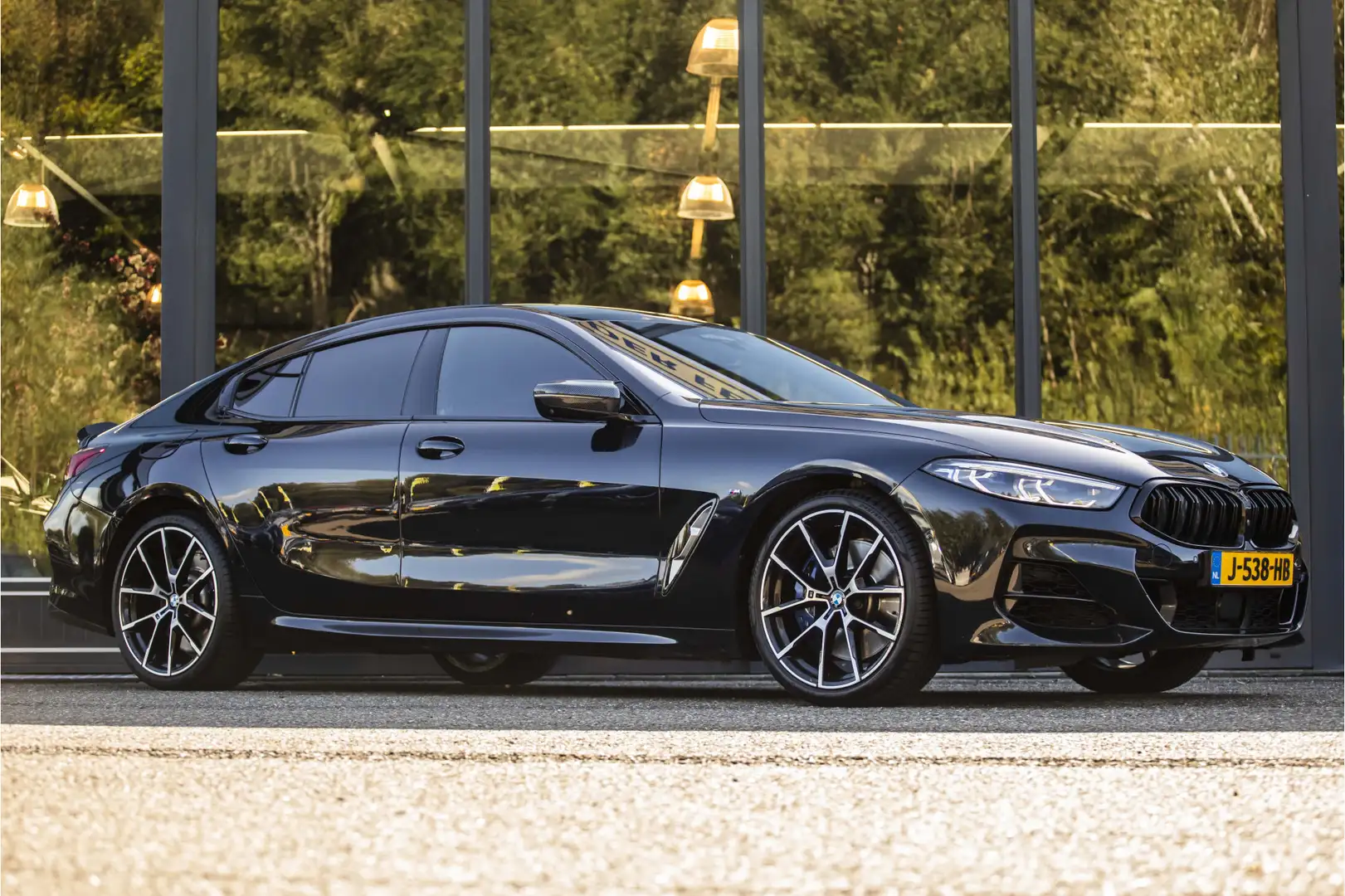 BMW 840 8-serie Gran Coupé 840i High Executive M-Sport Noir - 1